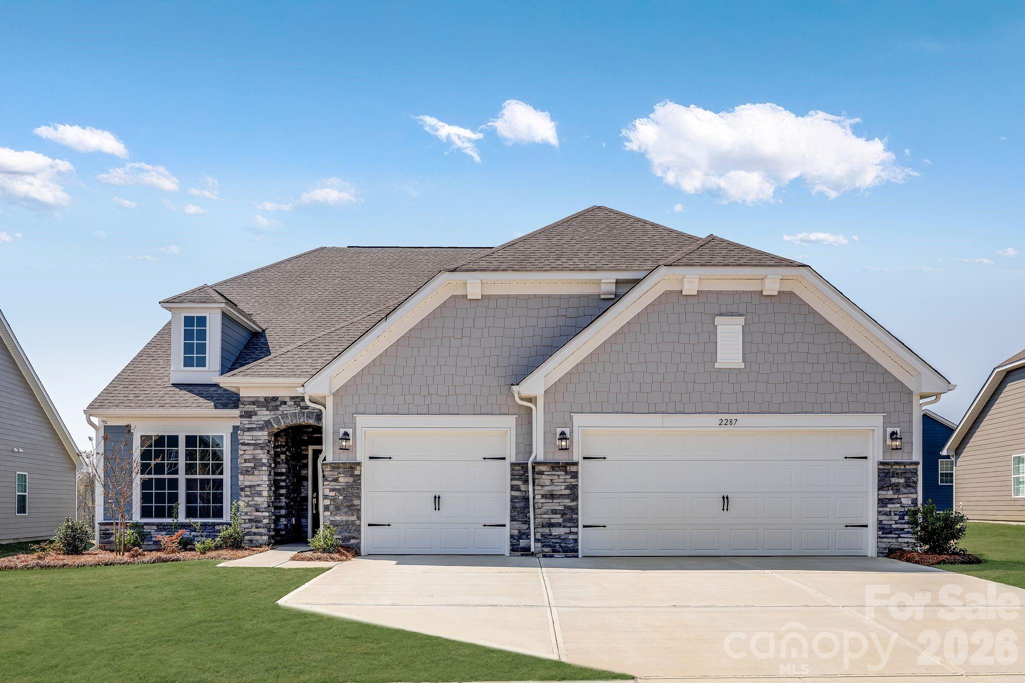 2287 Moon Crest Road Unit: 143