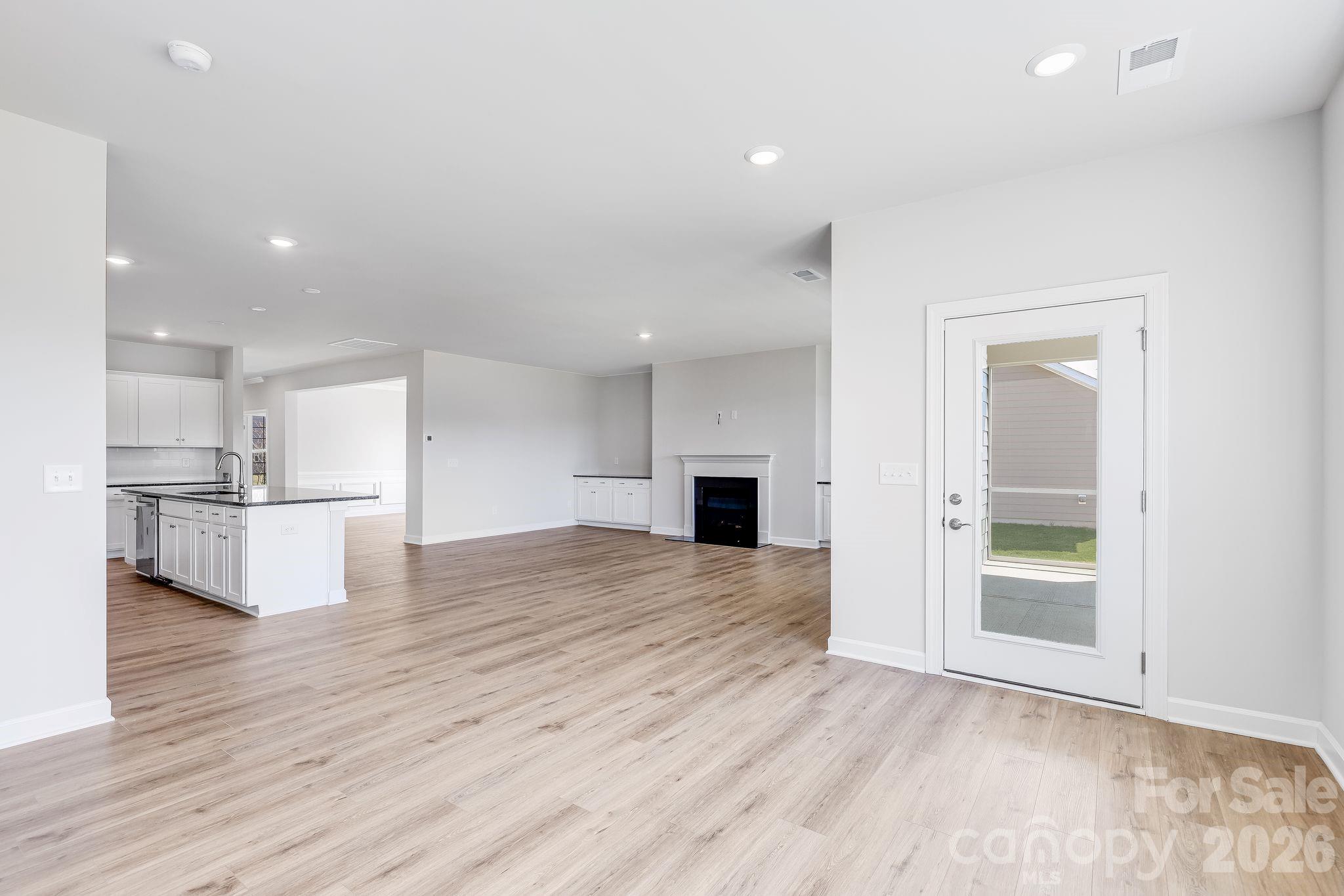 2287 Moon Crest Road Unit: 143