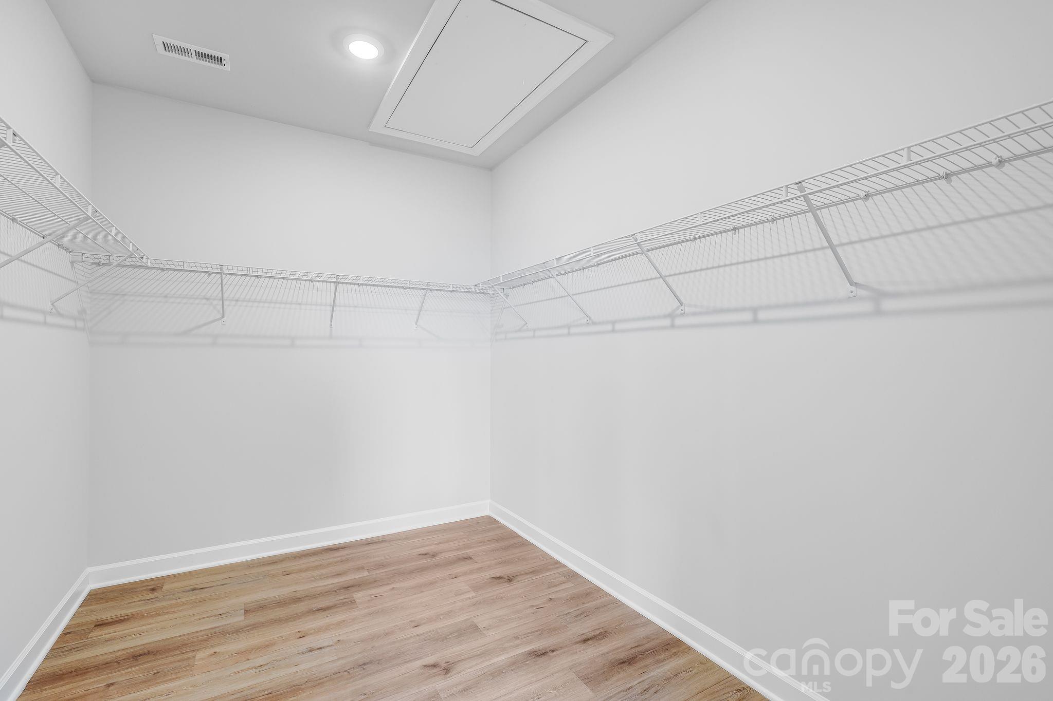 2287 Moon Crest Road Unit: 143
