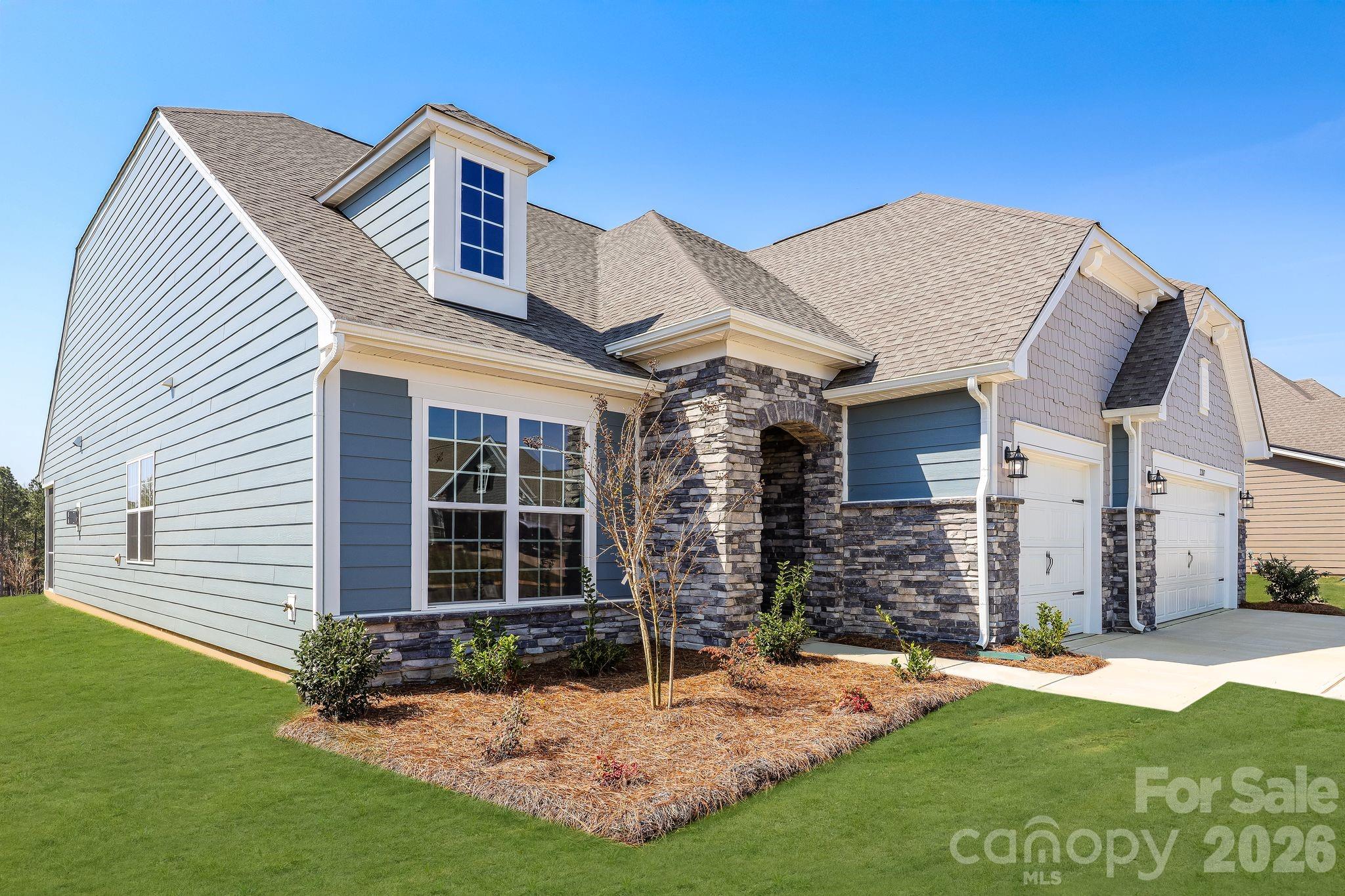 2287 Moon Crest Road Unit: 143