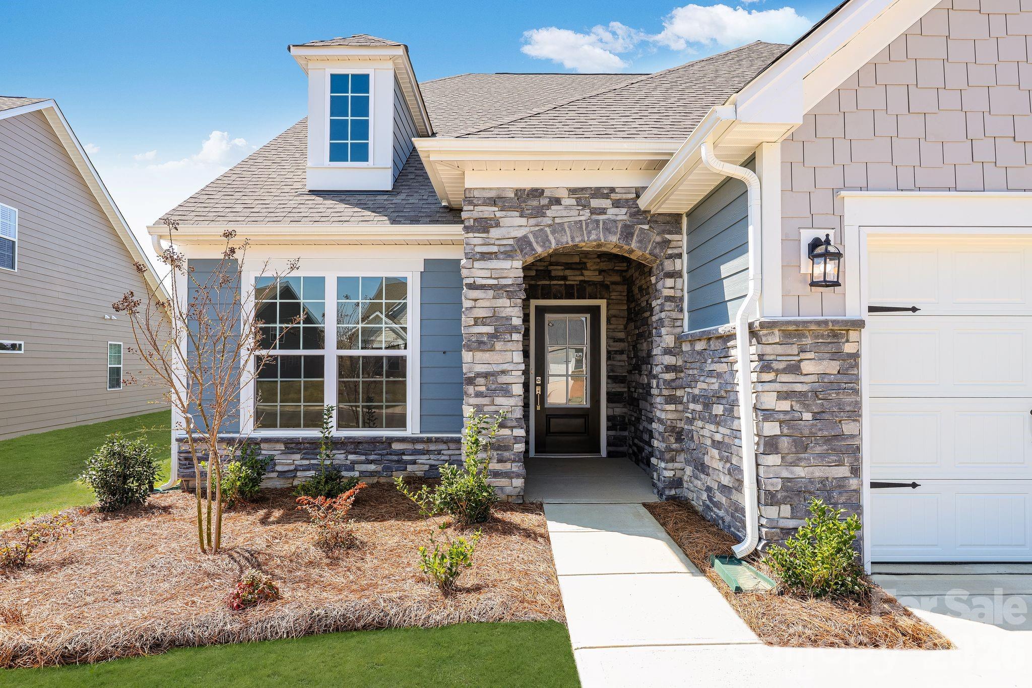 2287 Moon Crest Road Unit: 143