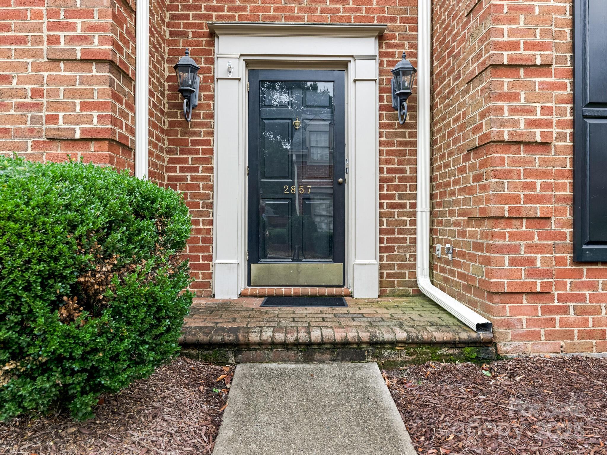 2857 Sharon View Road