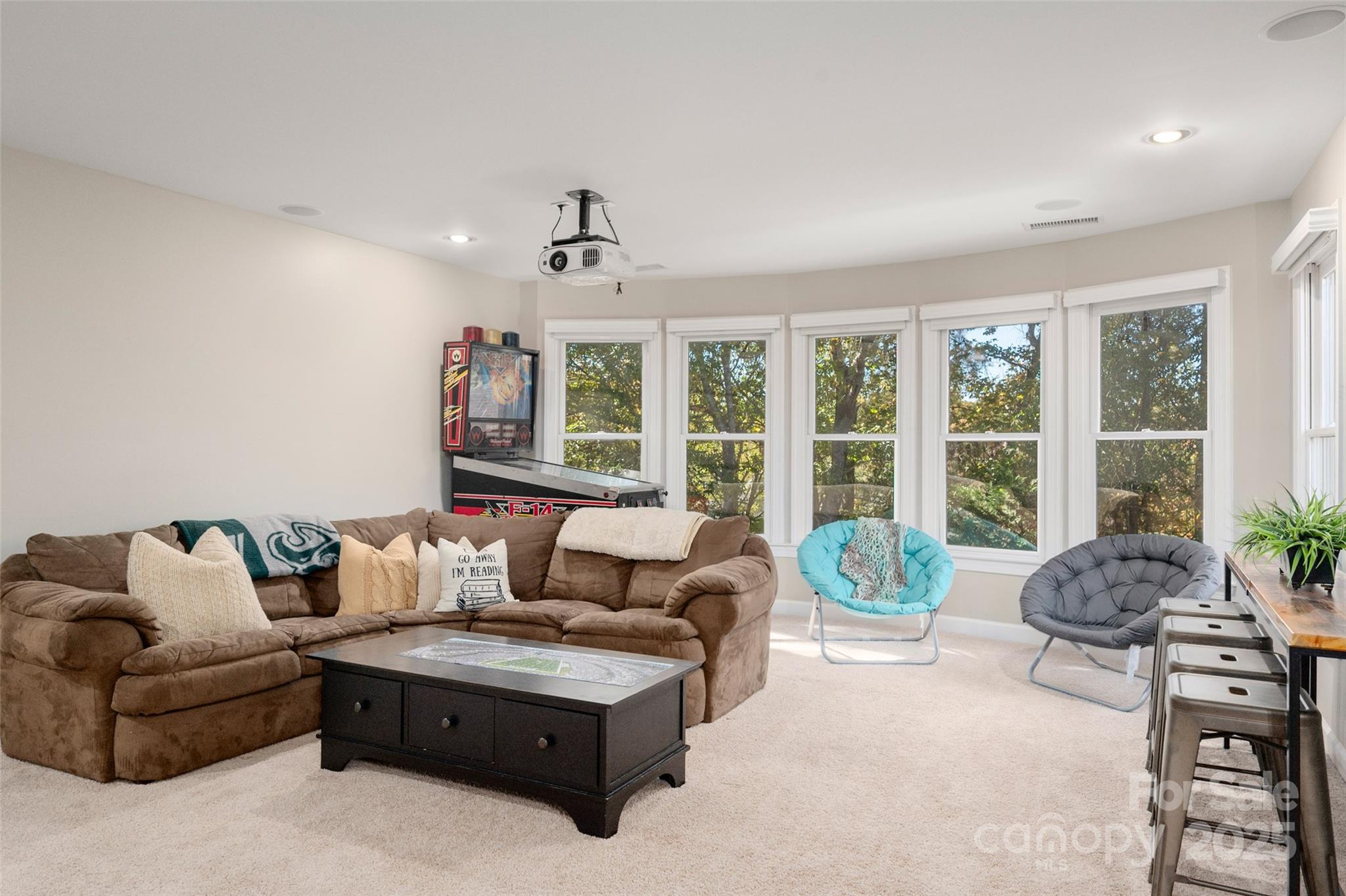 12106 Woodcliff Court