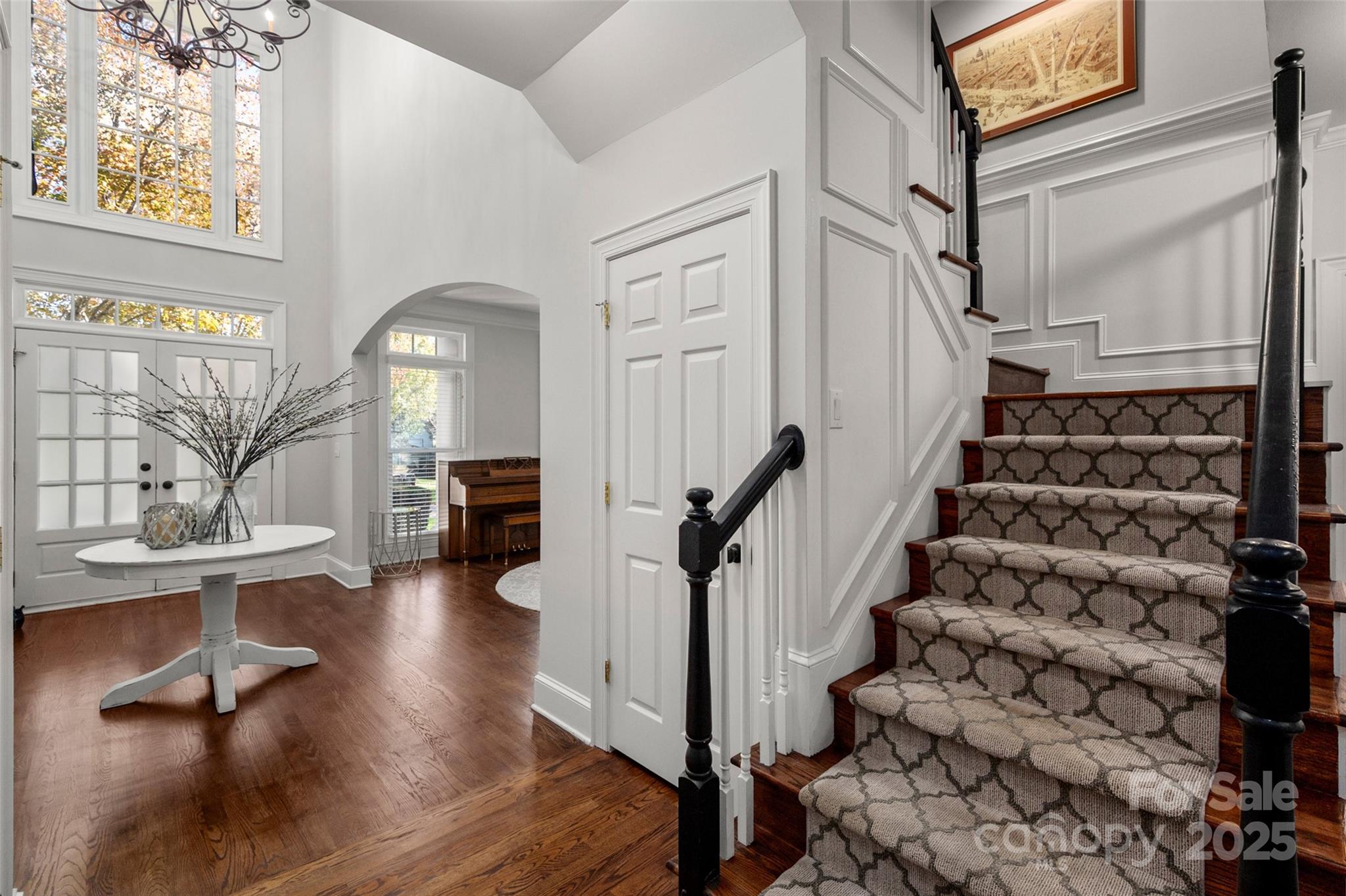 12106 Woodcliff Court