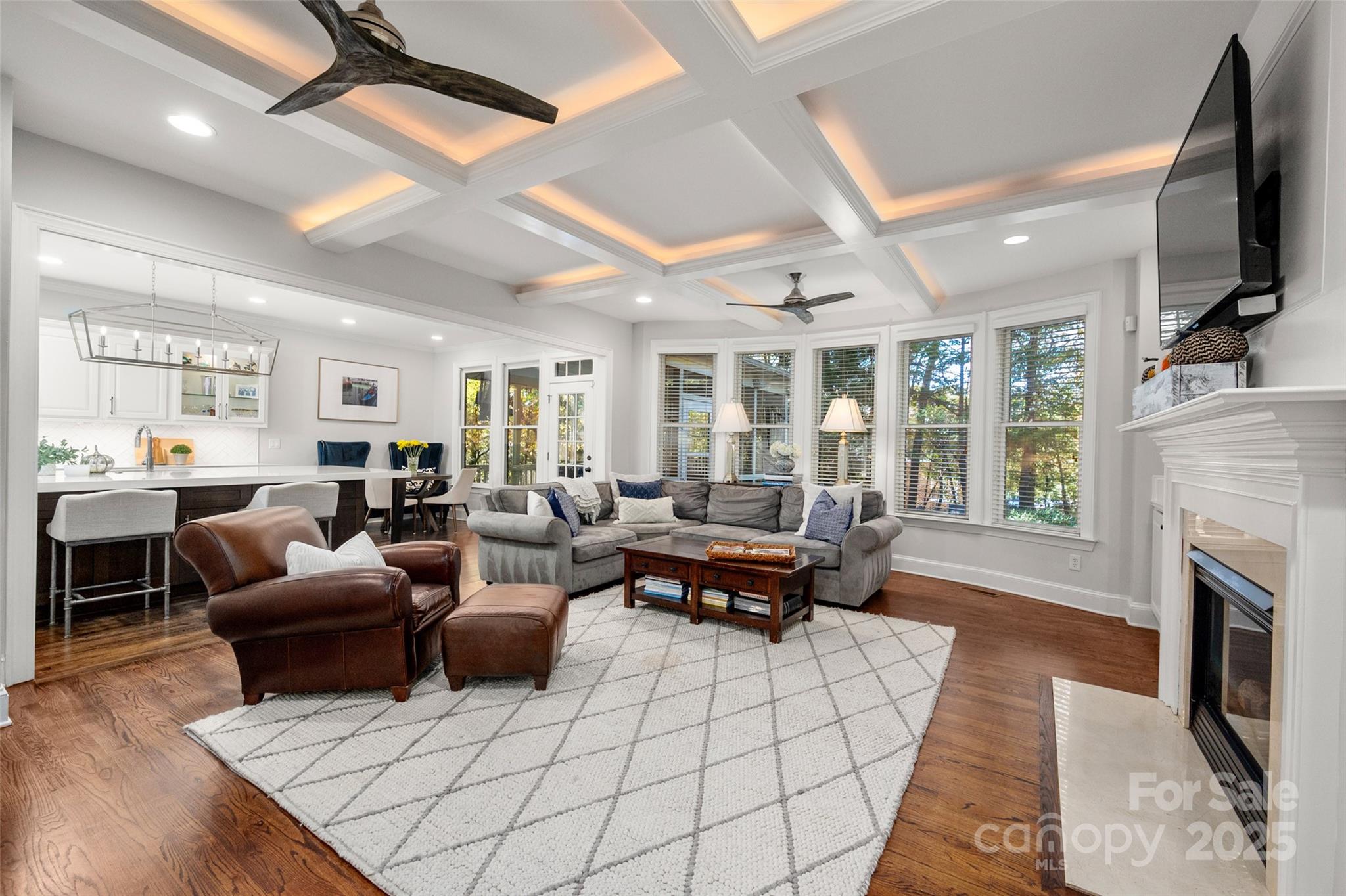 12106 Woodcliff Court