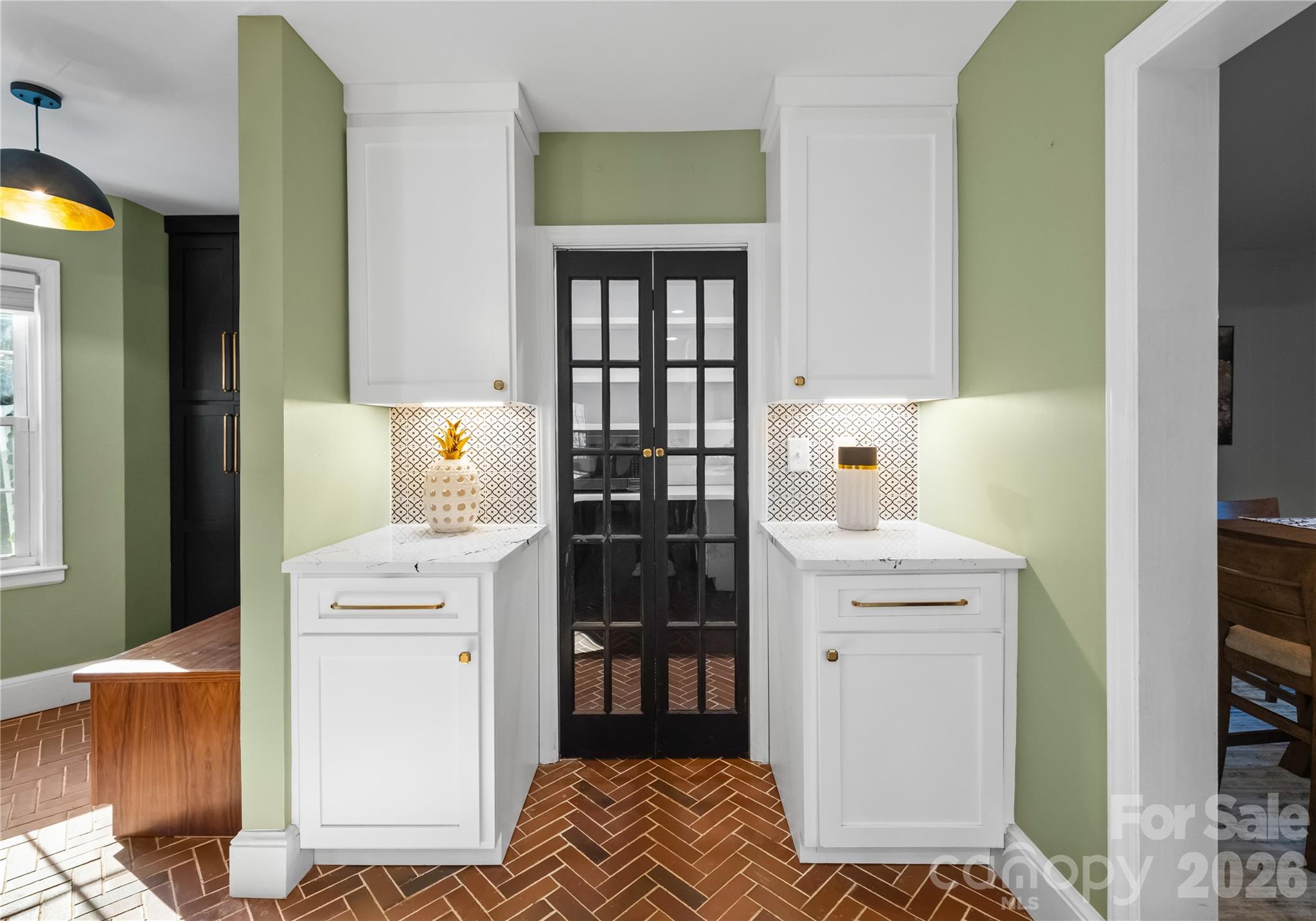 112 Sardis View Road