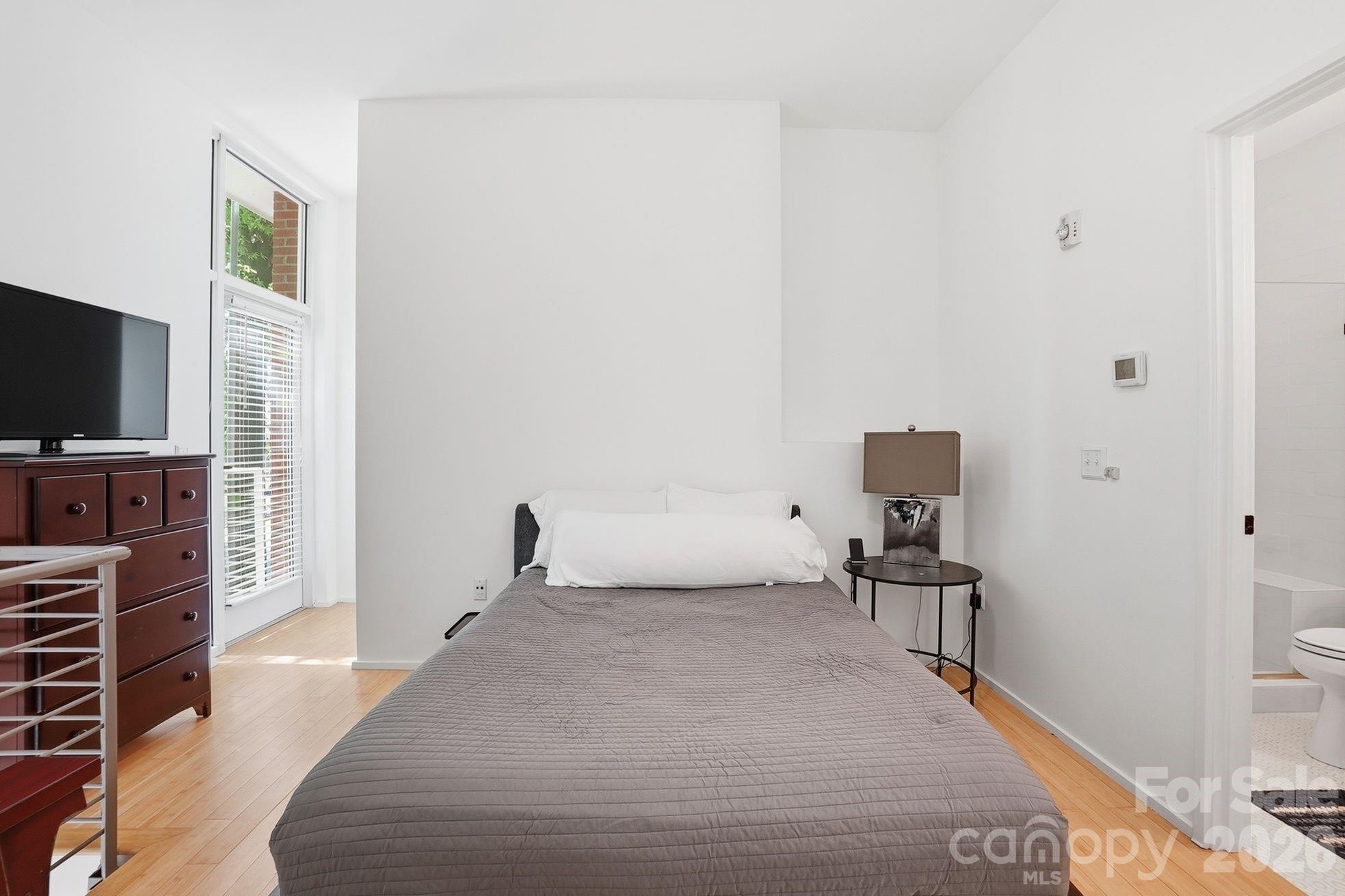 2088 Euclid Avenue