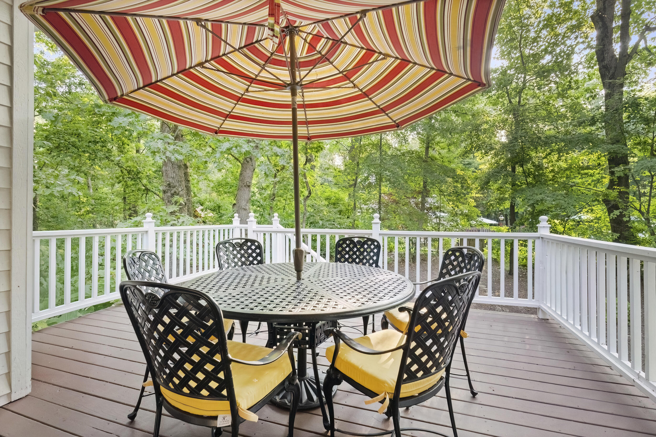18581 Brook Hollow