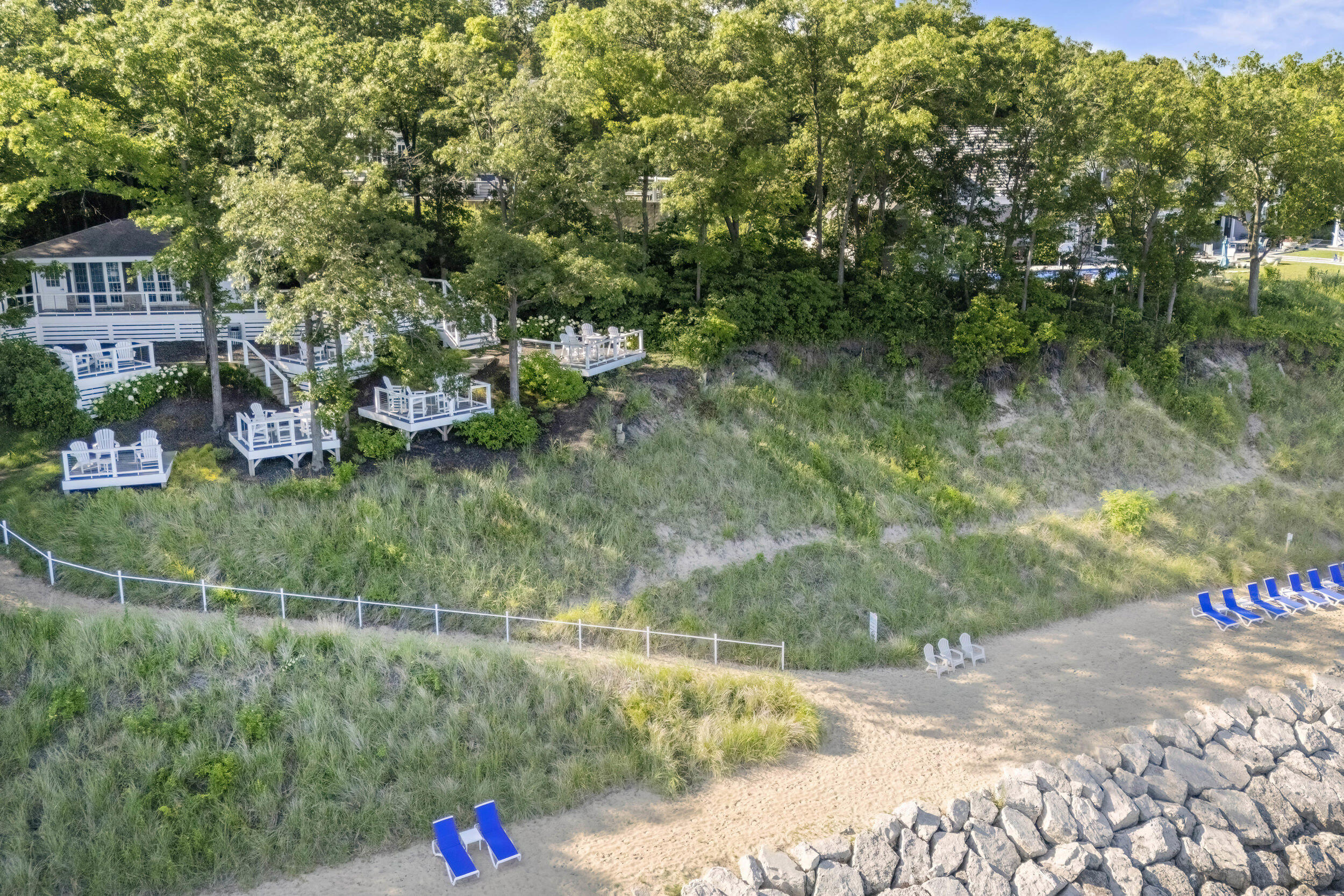 18581 Brook Hollow