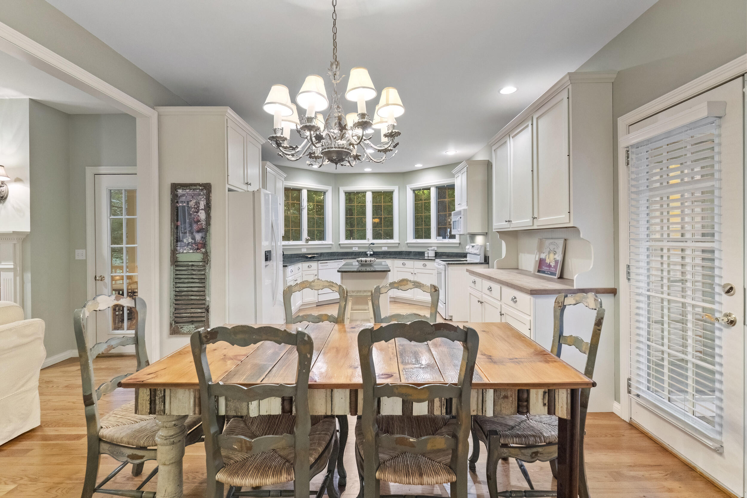 18581 Brook Hollow
