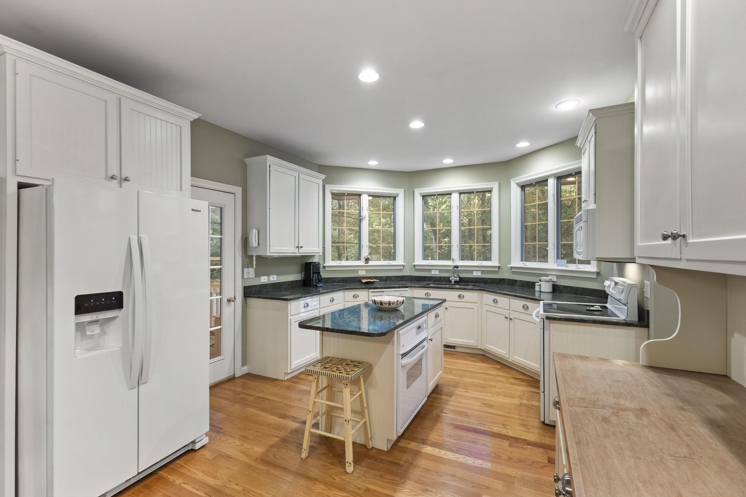 18581 Brook Hollow
