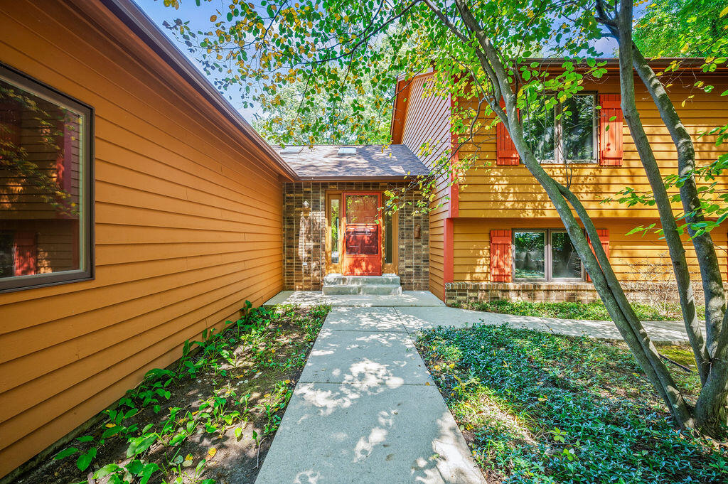 48307 Rohde Court