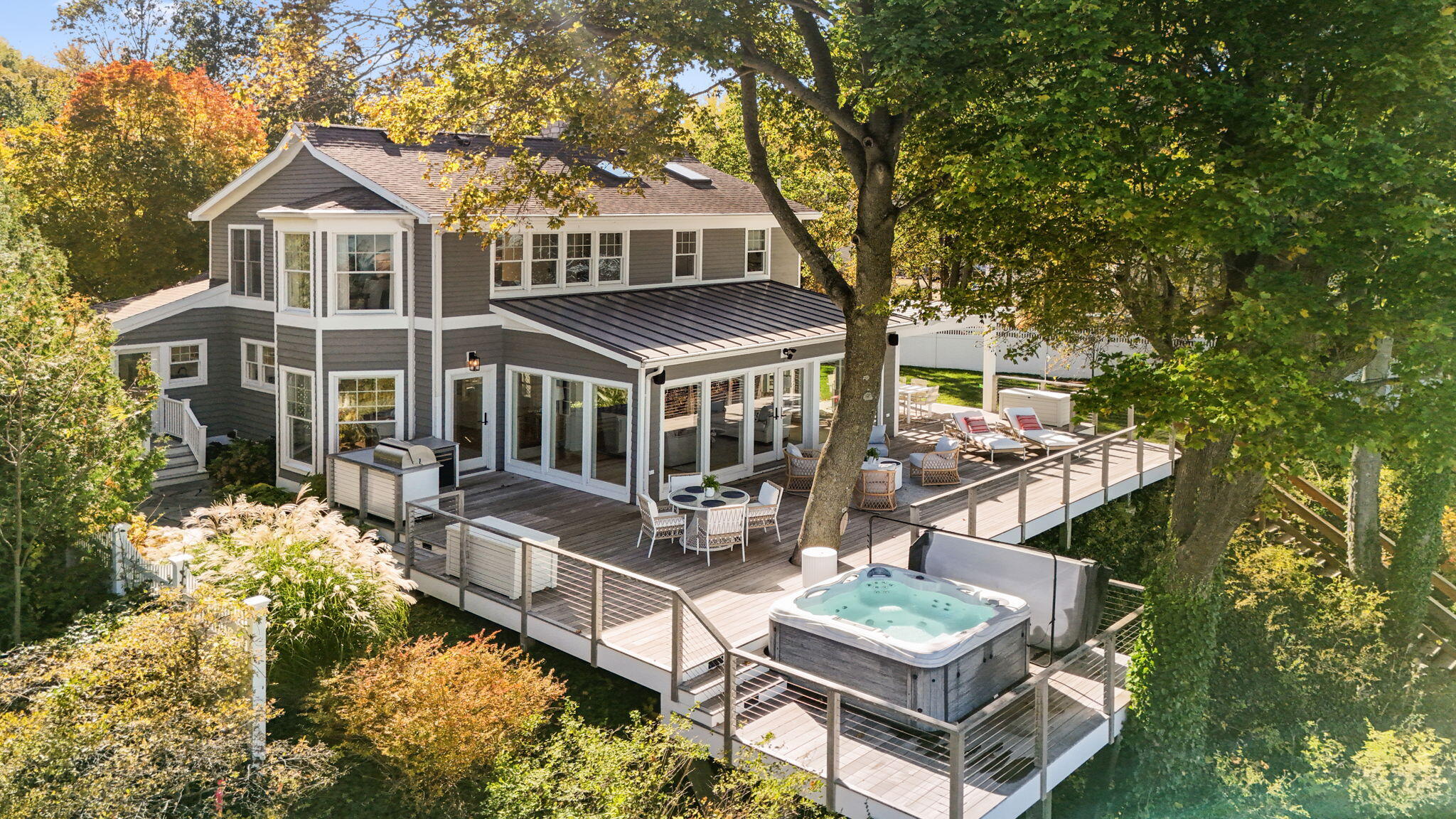 15800 Lakeshore Road