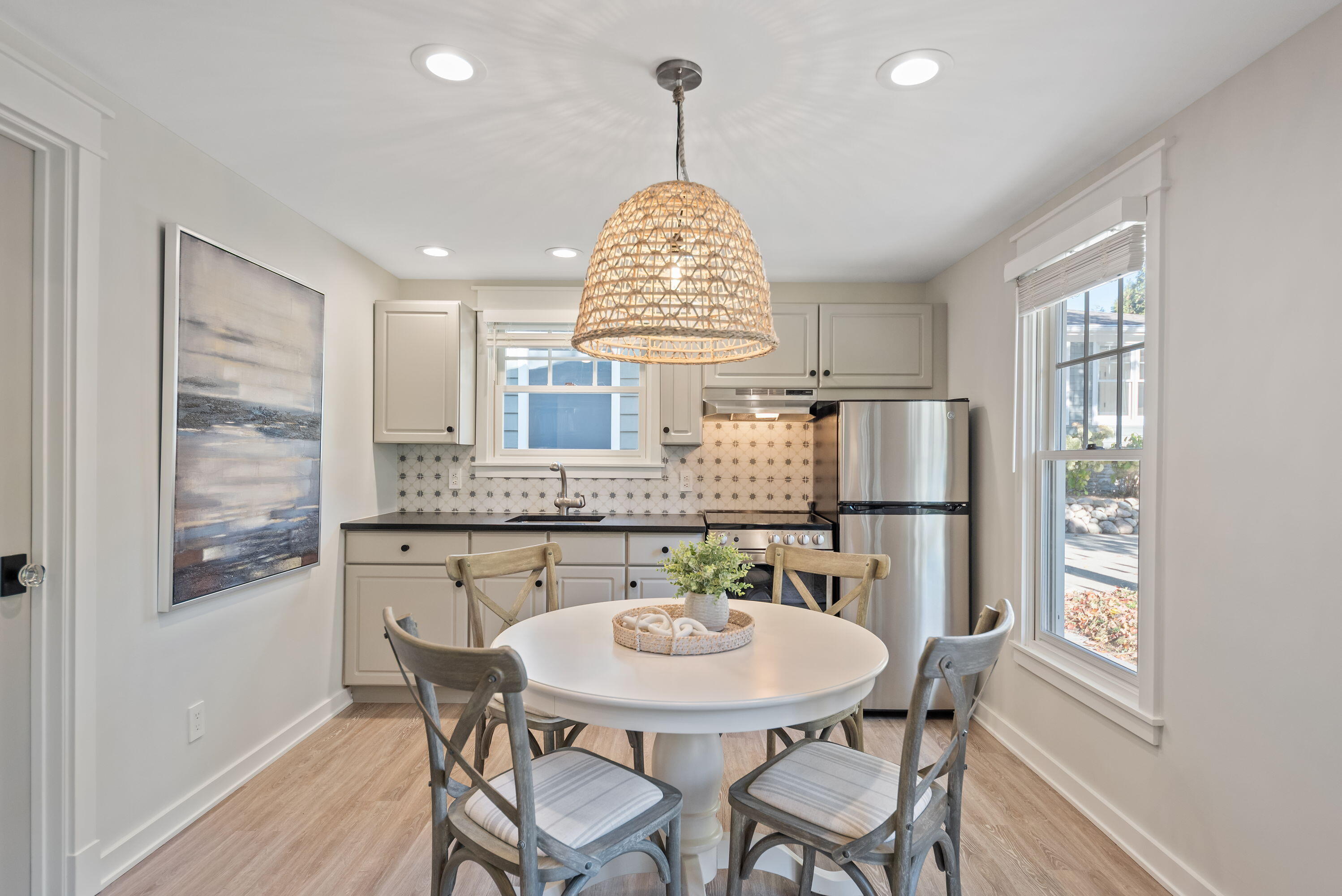 15800 Lakeshore Road