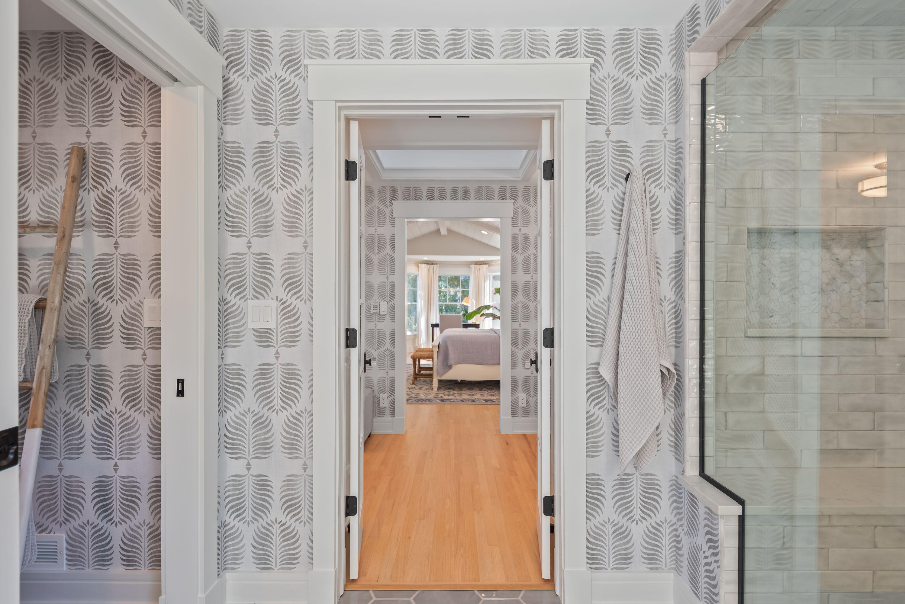 15800 Lakeshore Road