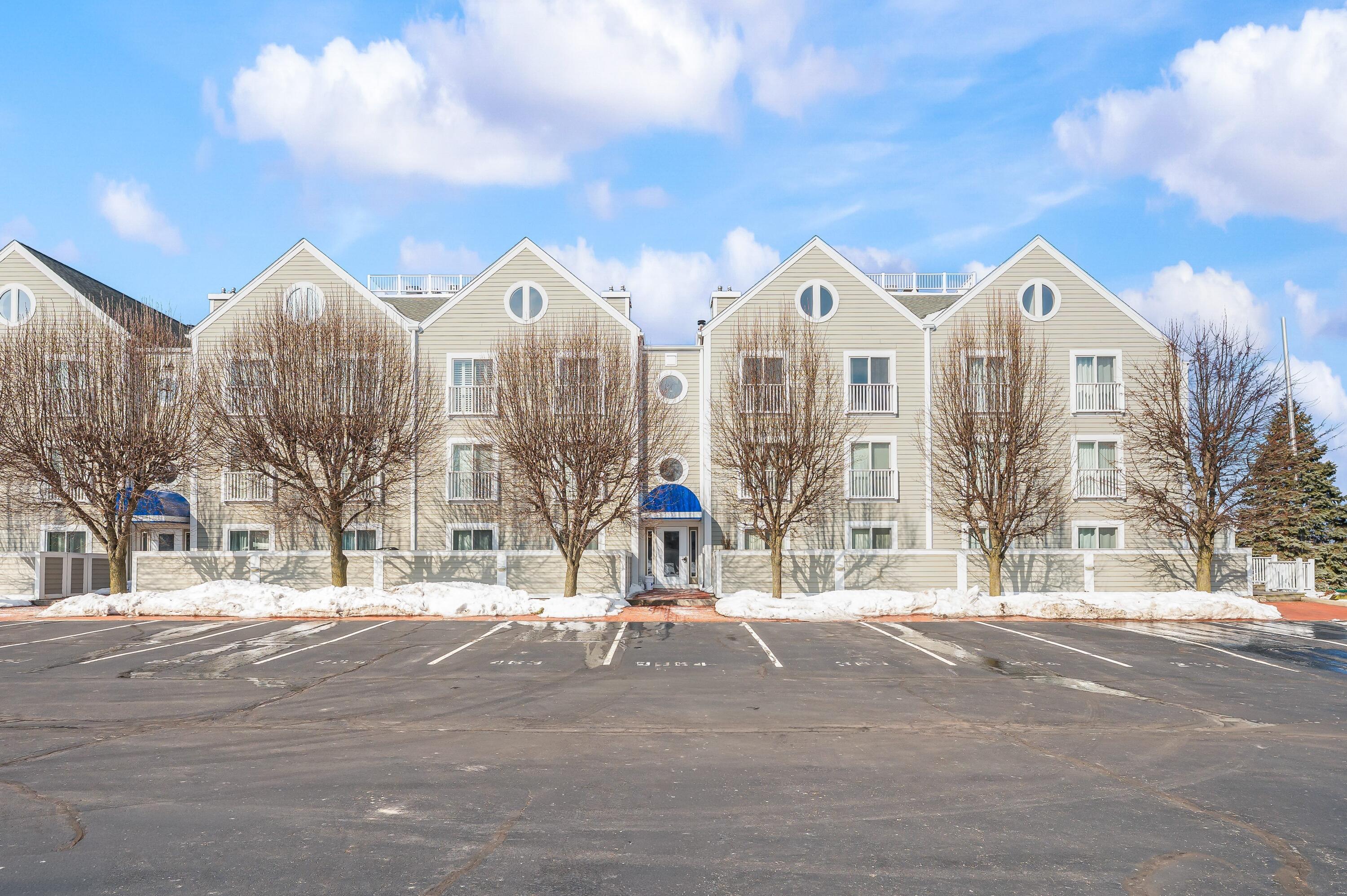 300 Oselka Drive 464