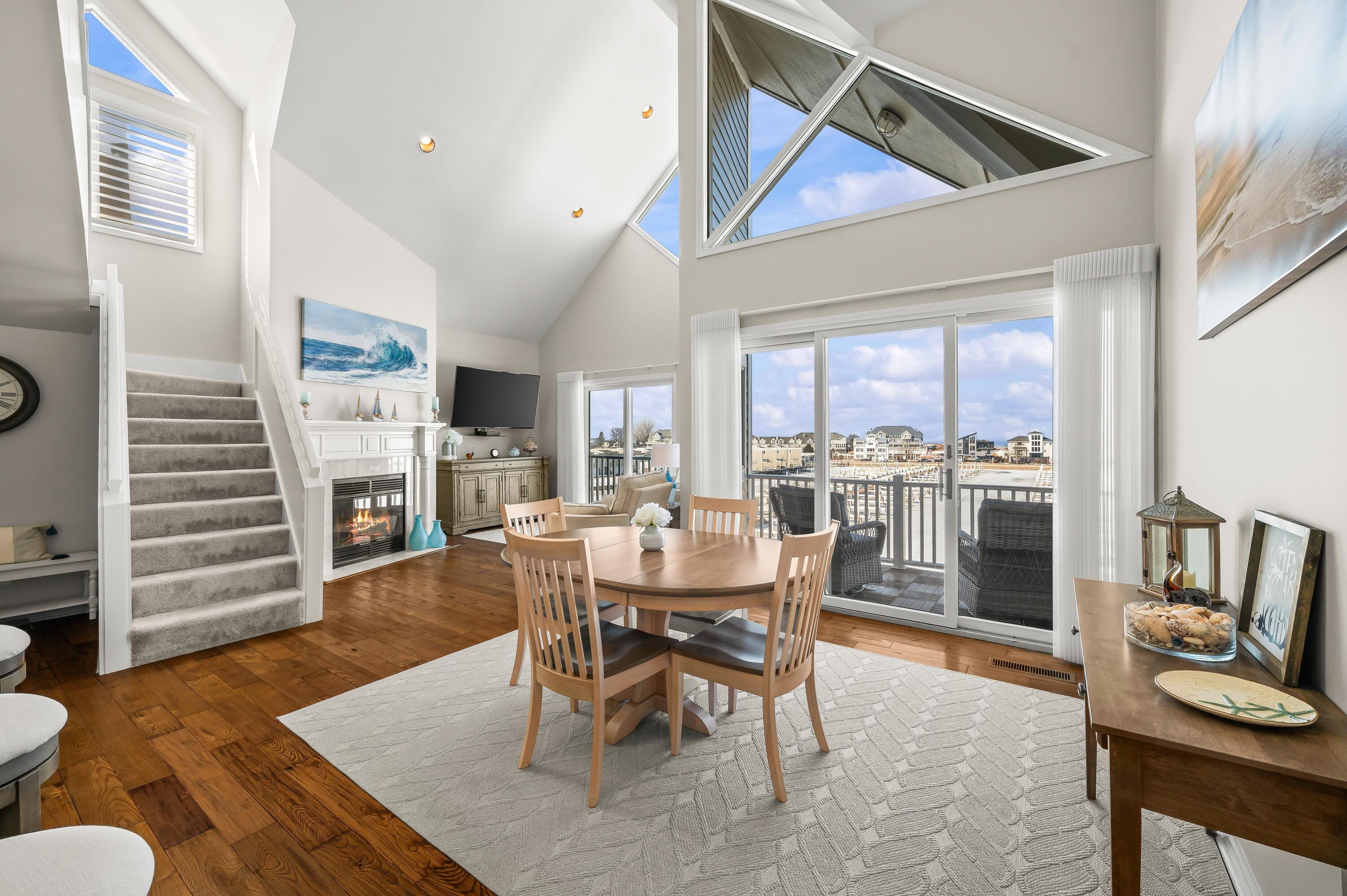 300 Oselka Drive 464