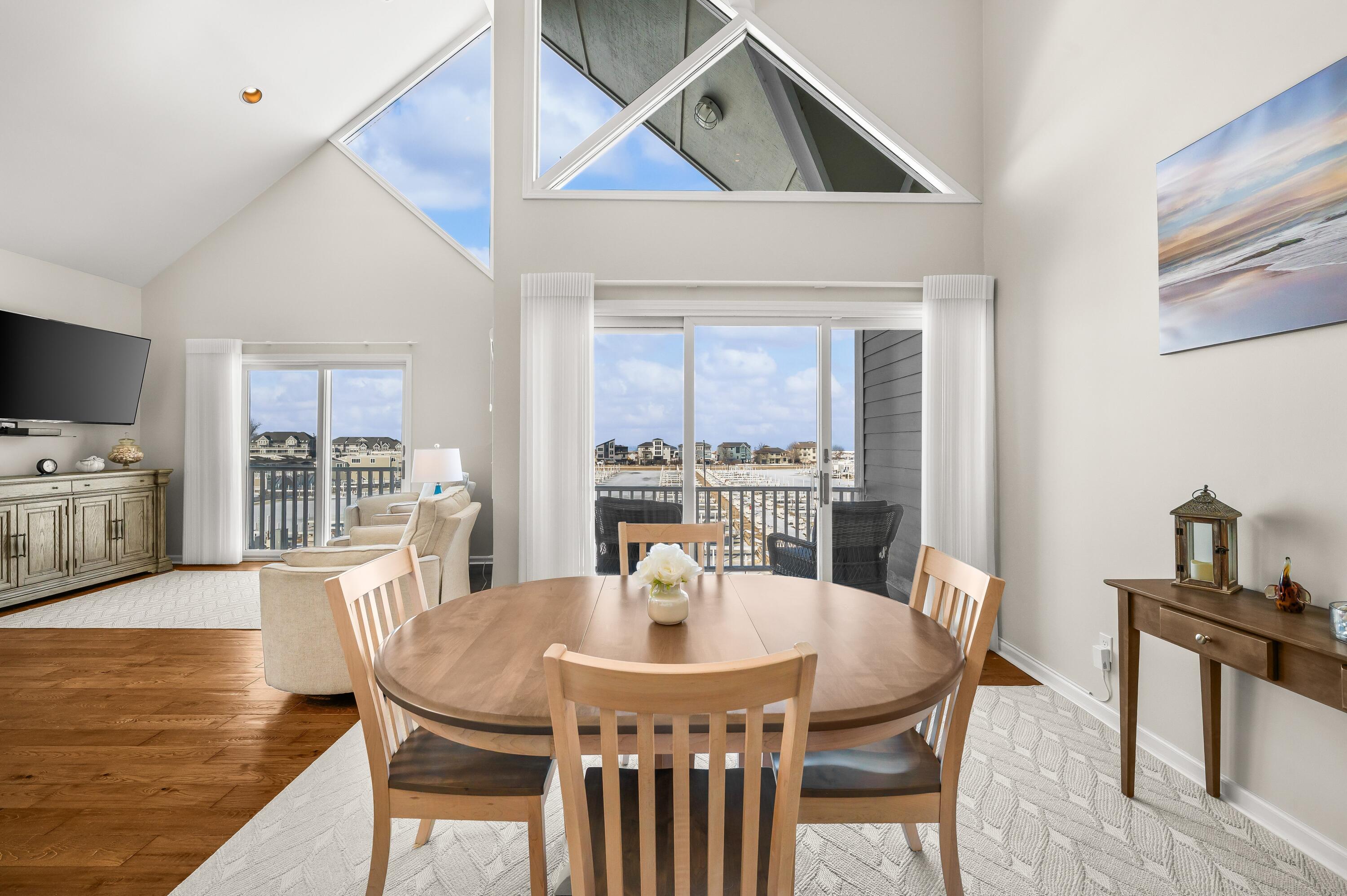 300 Oselka Drive 464