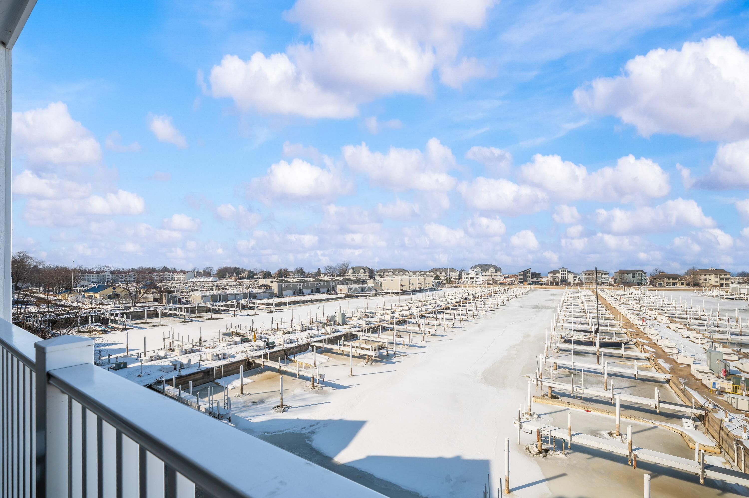 300 Oselka Drive 464