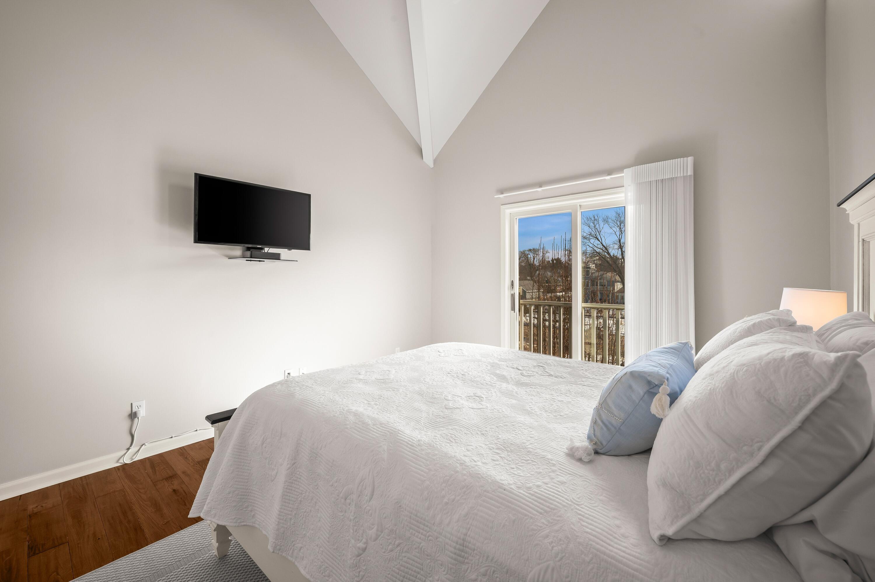 300 Oselka Drive 464