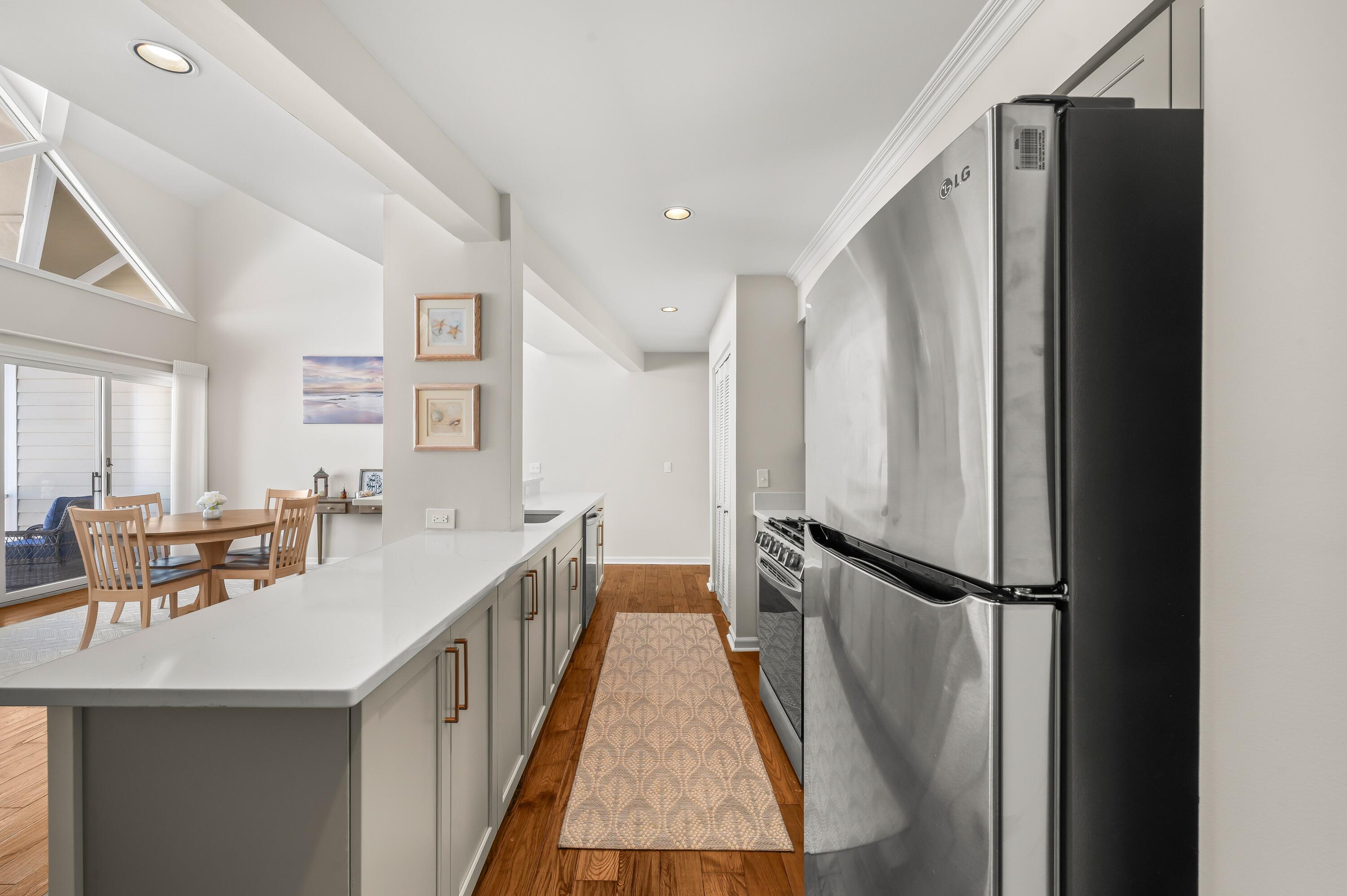 300 Oselka Drive 464