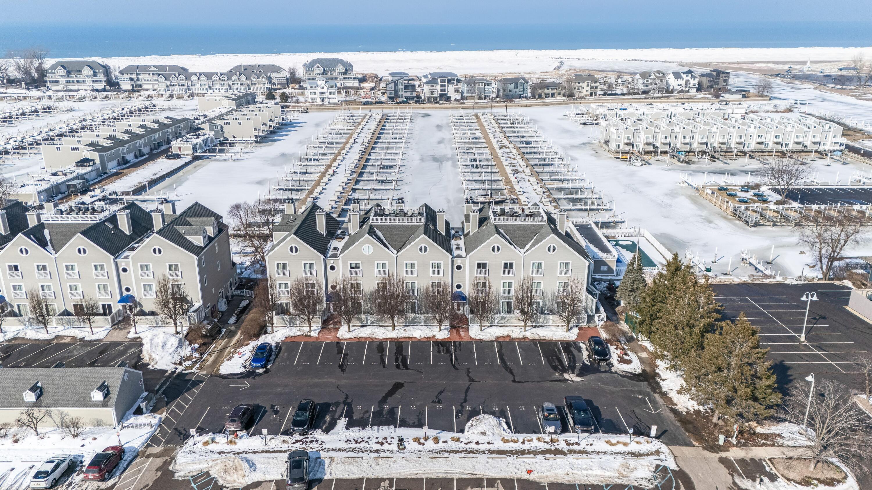 300 Oselka Drive 464