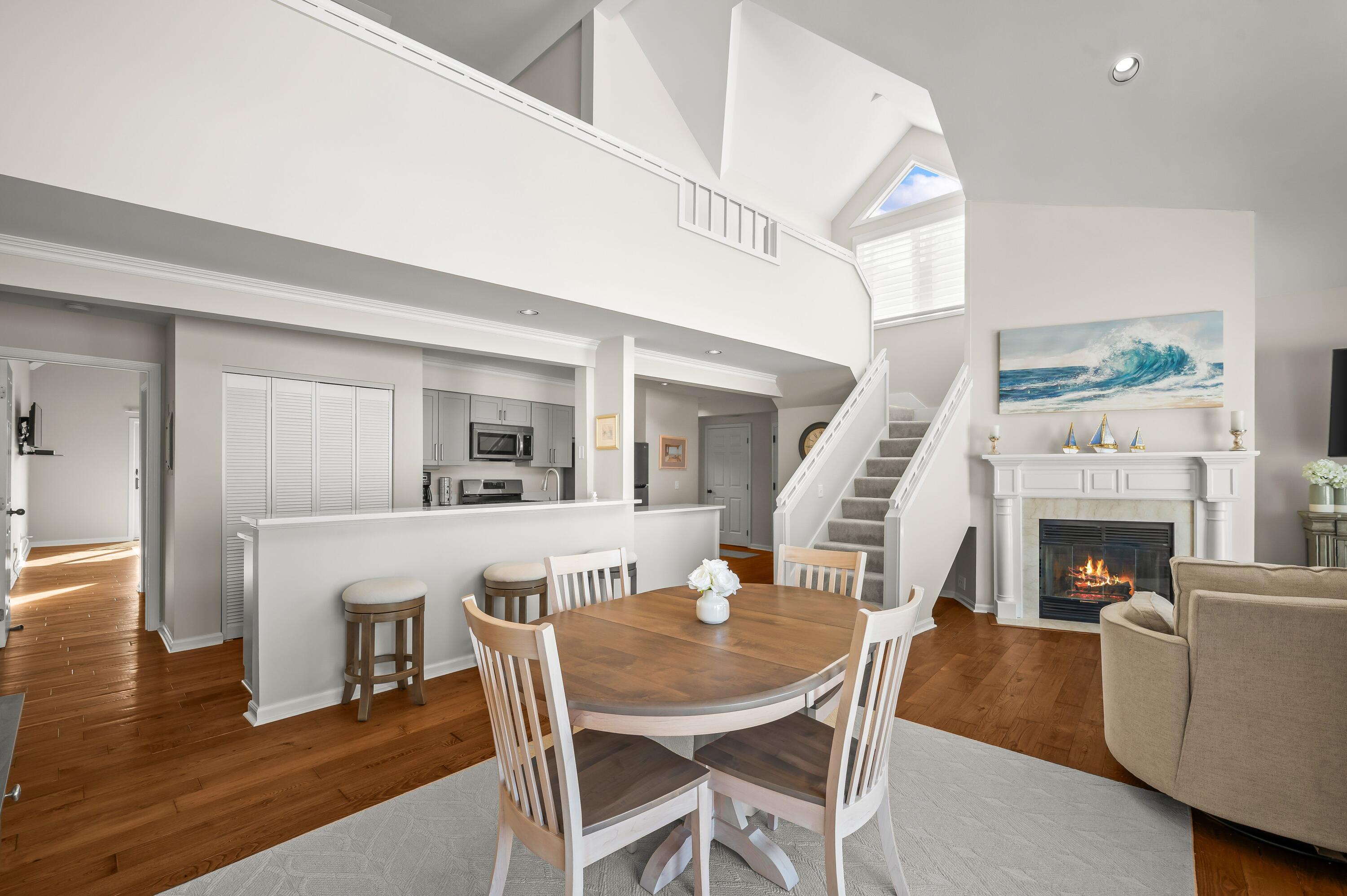 300 Oselka Drive 464