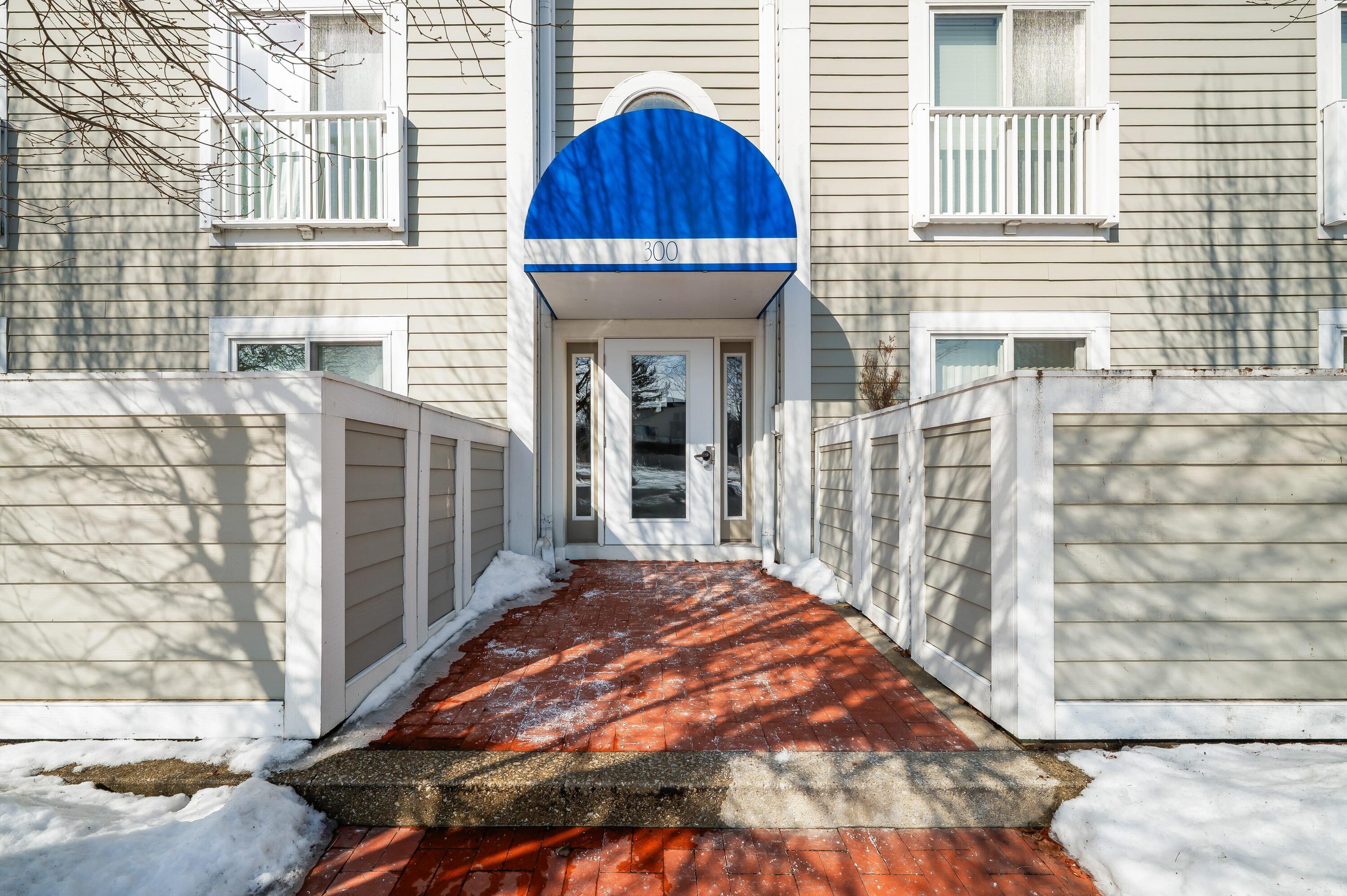 300 Oselka Drive 464