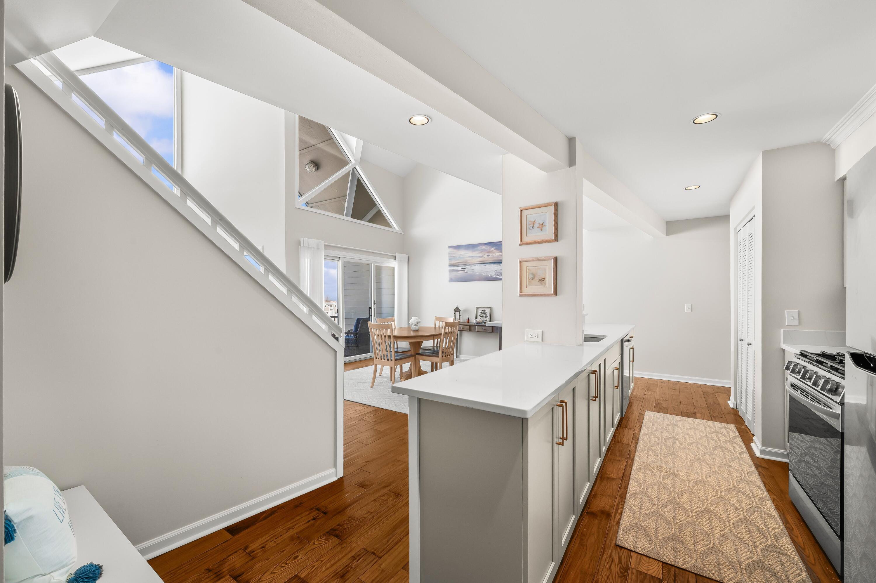 300 Oselka Drive 464