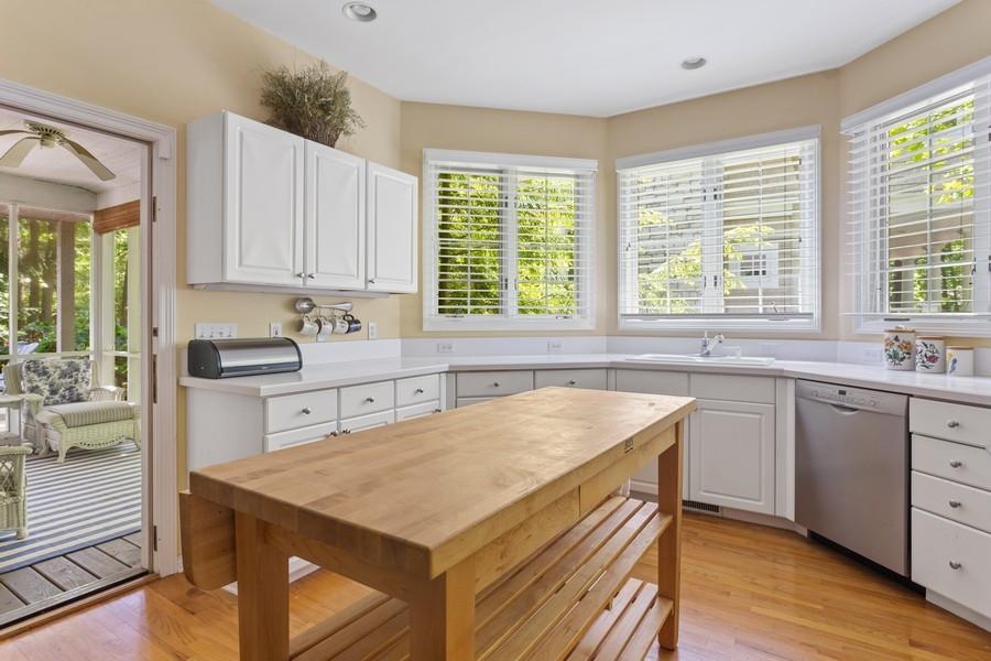 18590 Forest Beach Drive