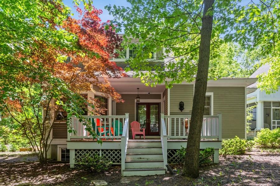 18590 Forest Beach Drive