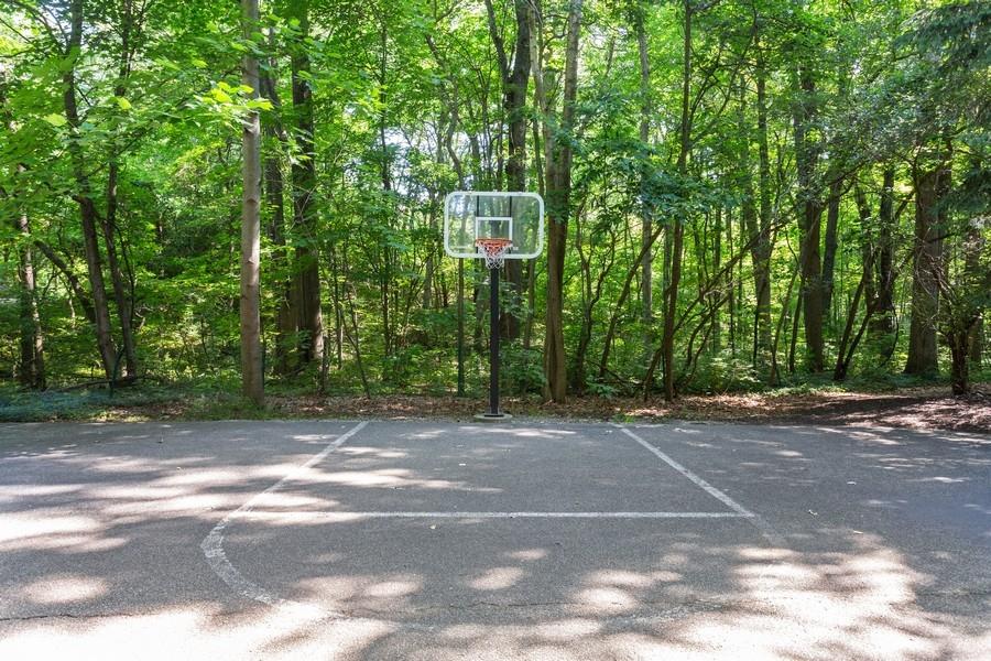 18590 Forest Beach Drive