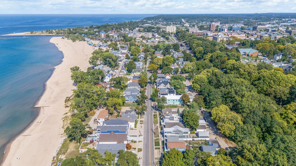 909 Lions Park Drive, St. Joseph