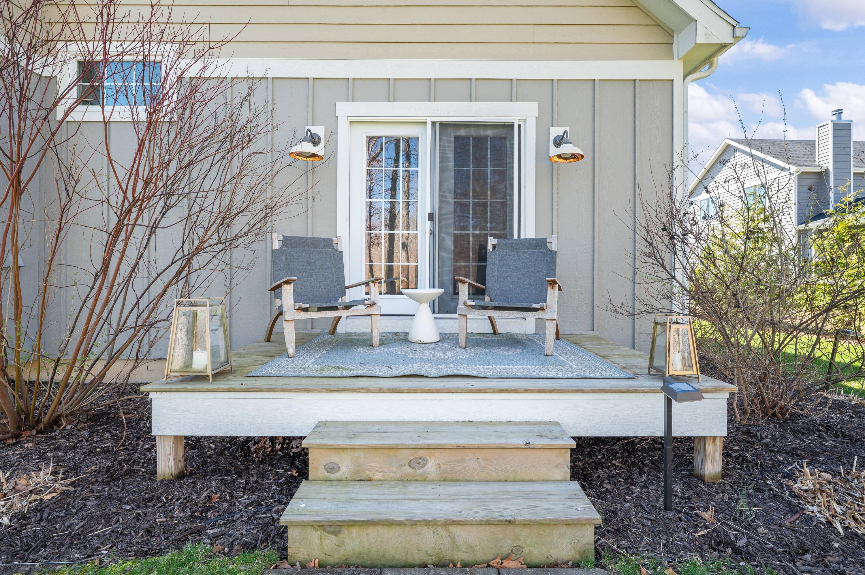 5553 Hidden Pond Lane