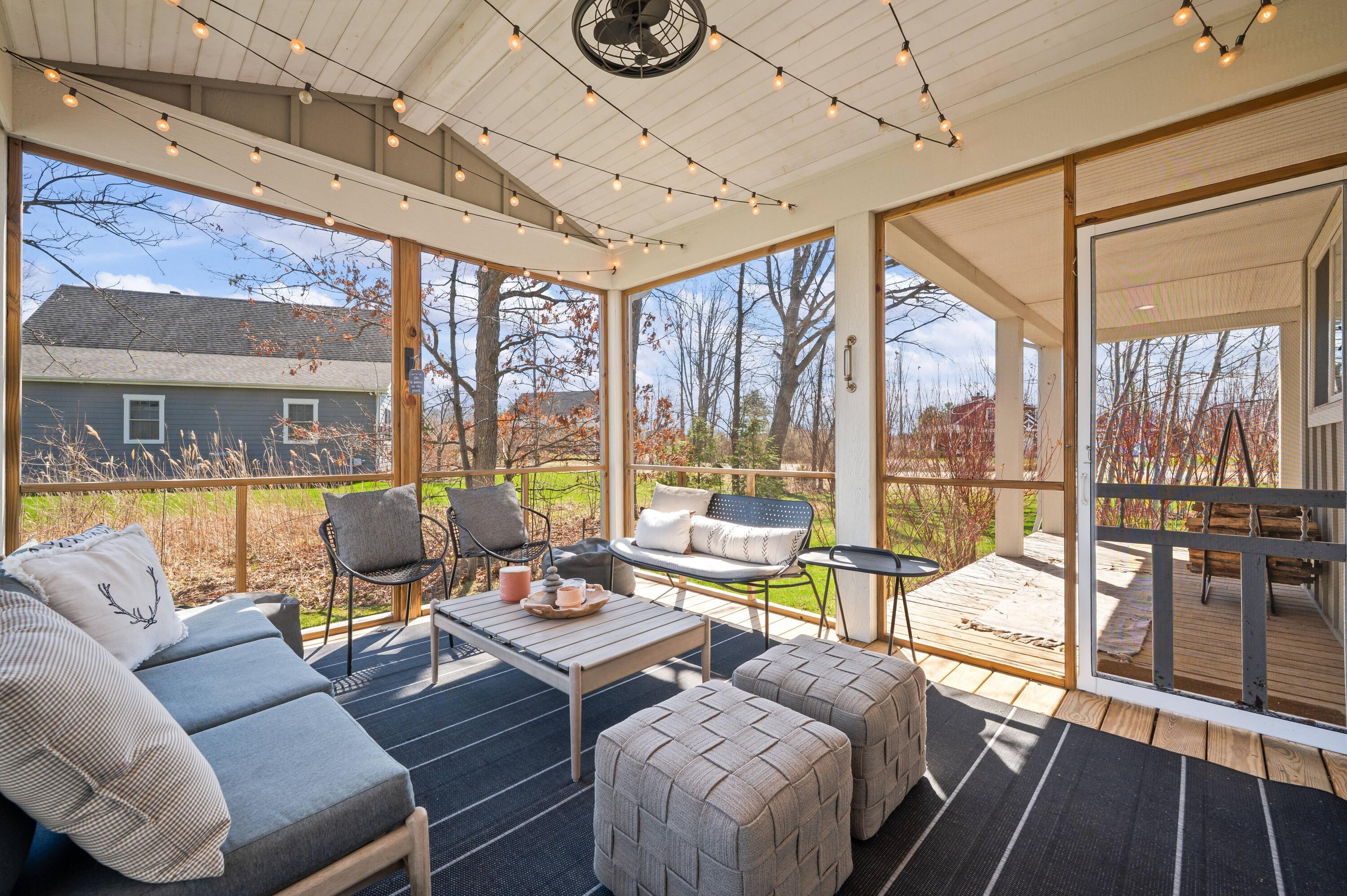 5553 Hidden Pond Lane