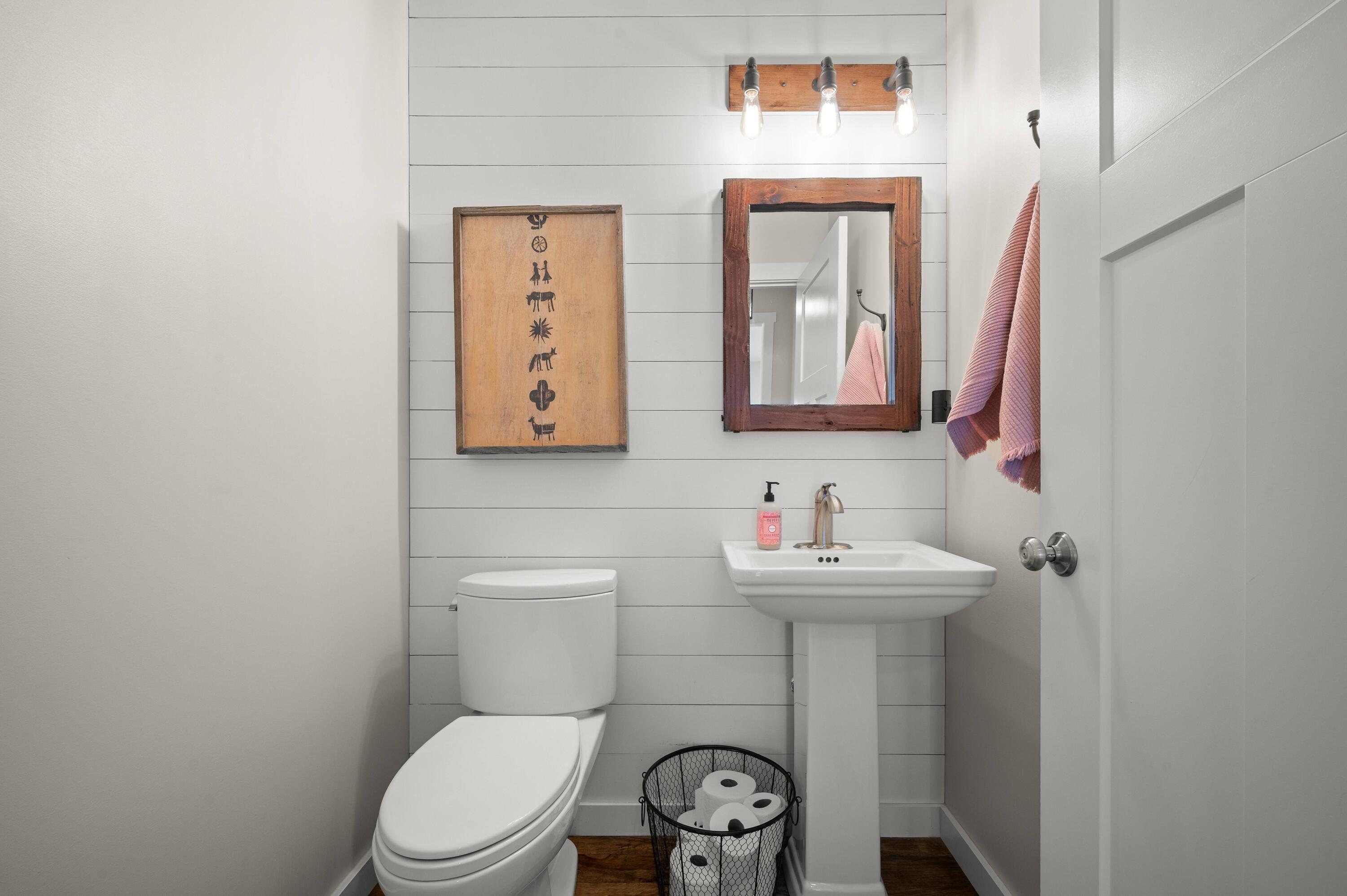 5553 Hidden Pond Lane