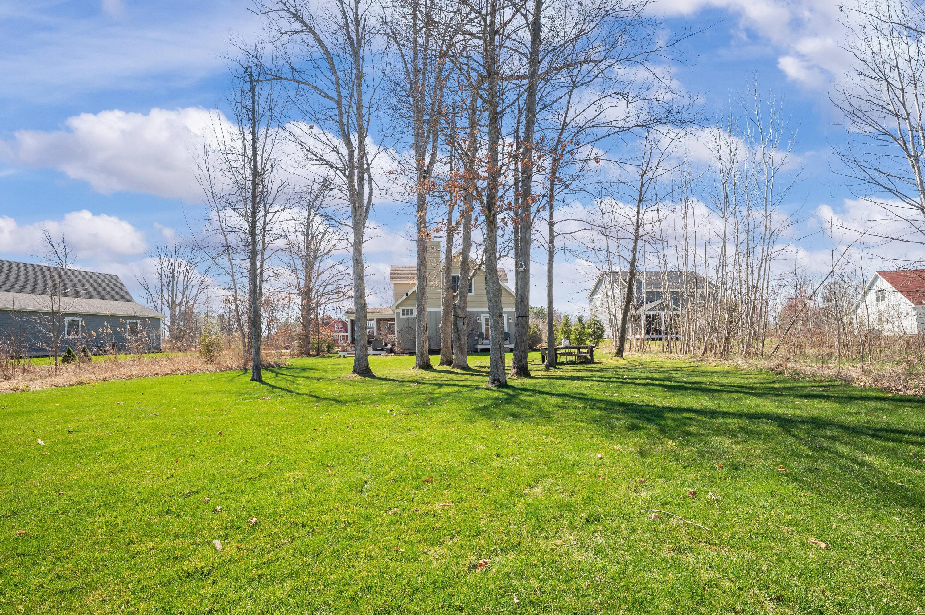 5553 Hidden Pond Lane