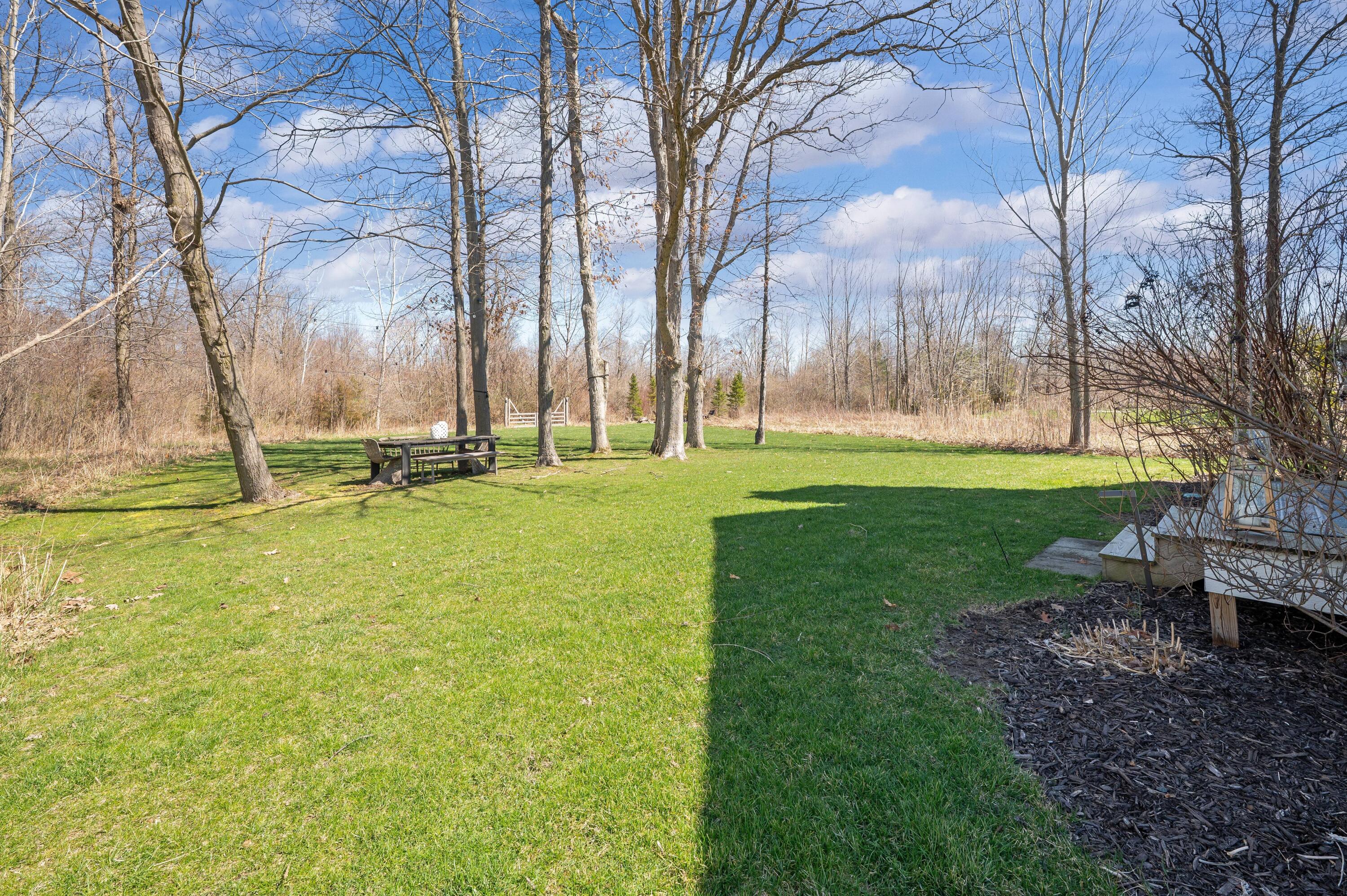 5553 Hidden Pond Lane