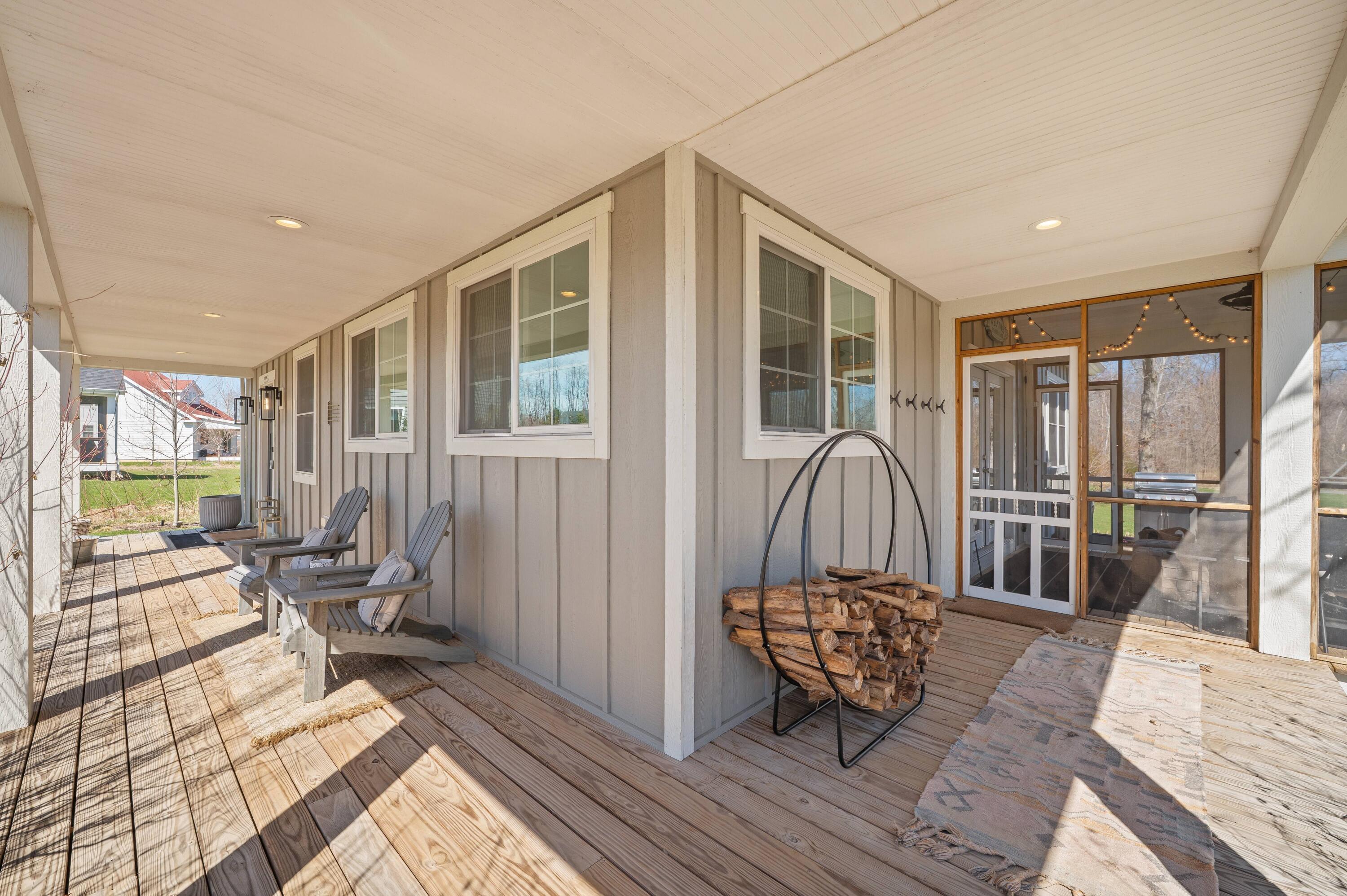 5553 Hidden Pond Lane