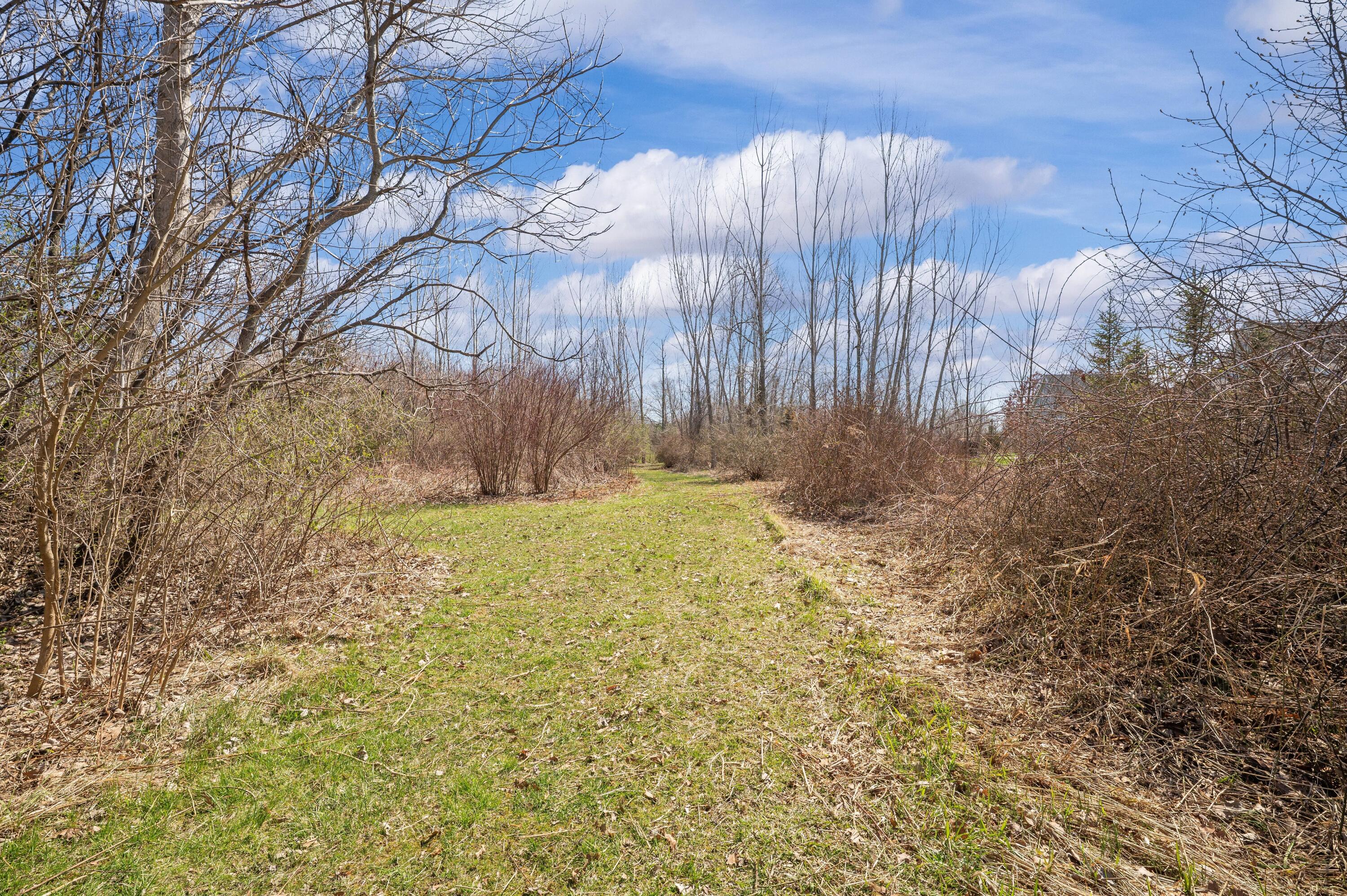 5553 Hidden Pond Lane