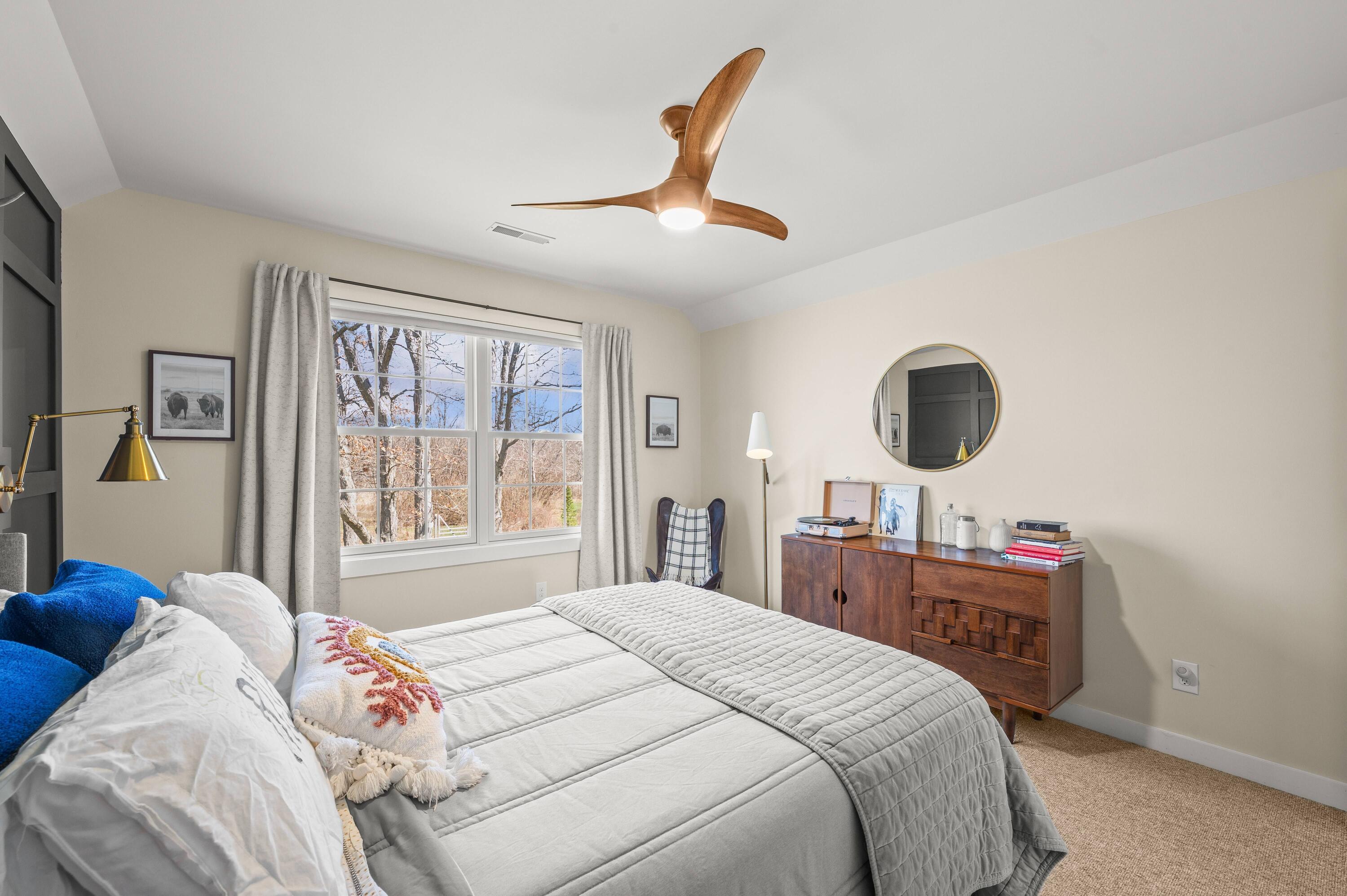 5553 Hidden Pond Lane