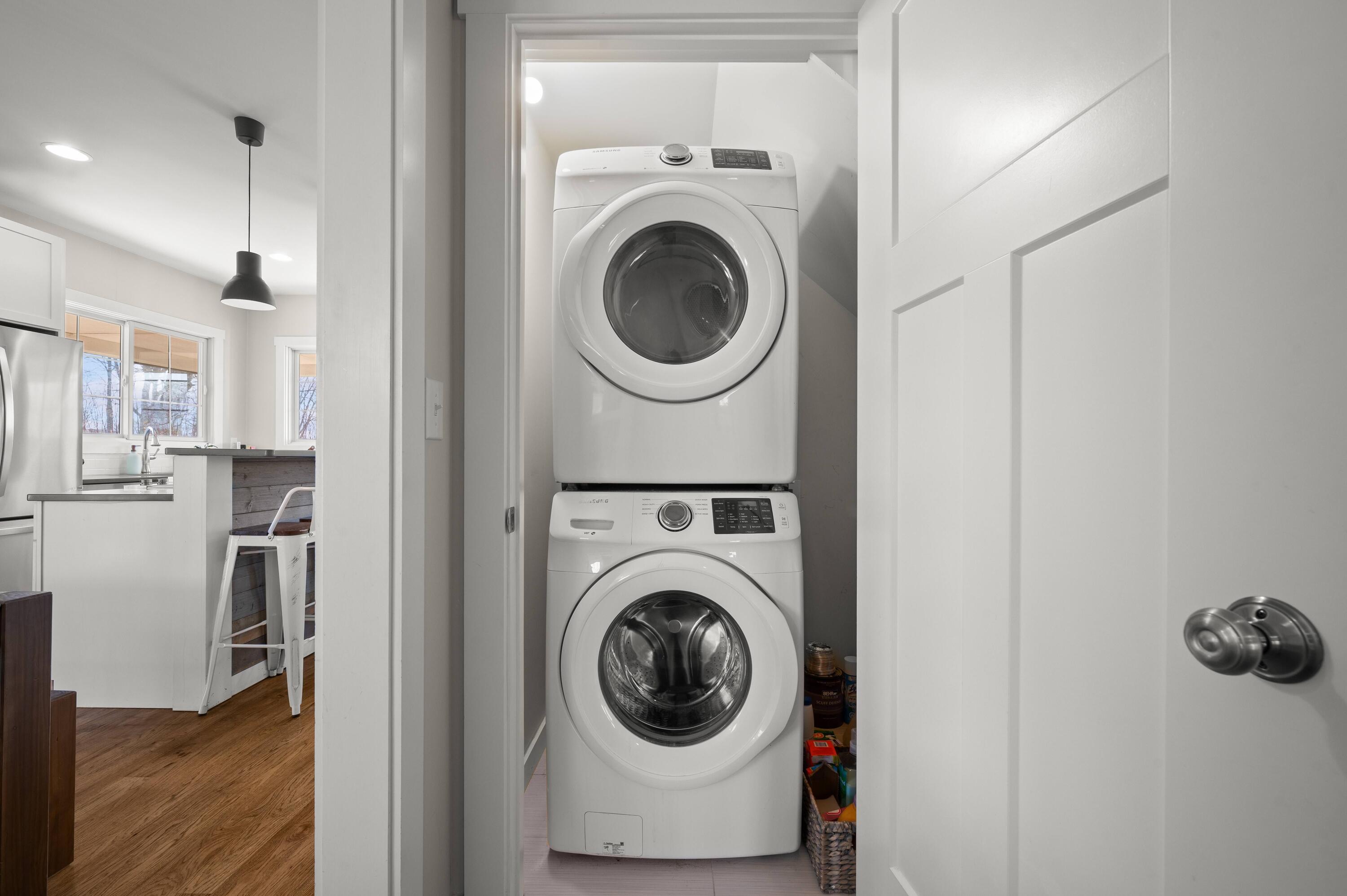 5553 Hidden Pond Lane