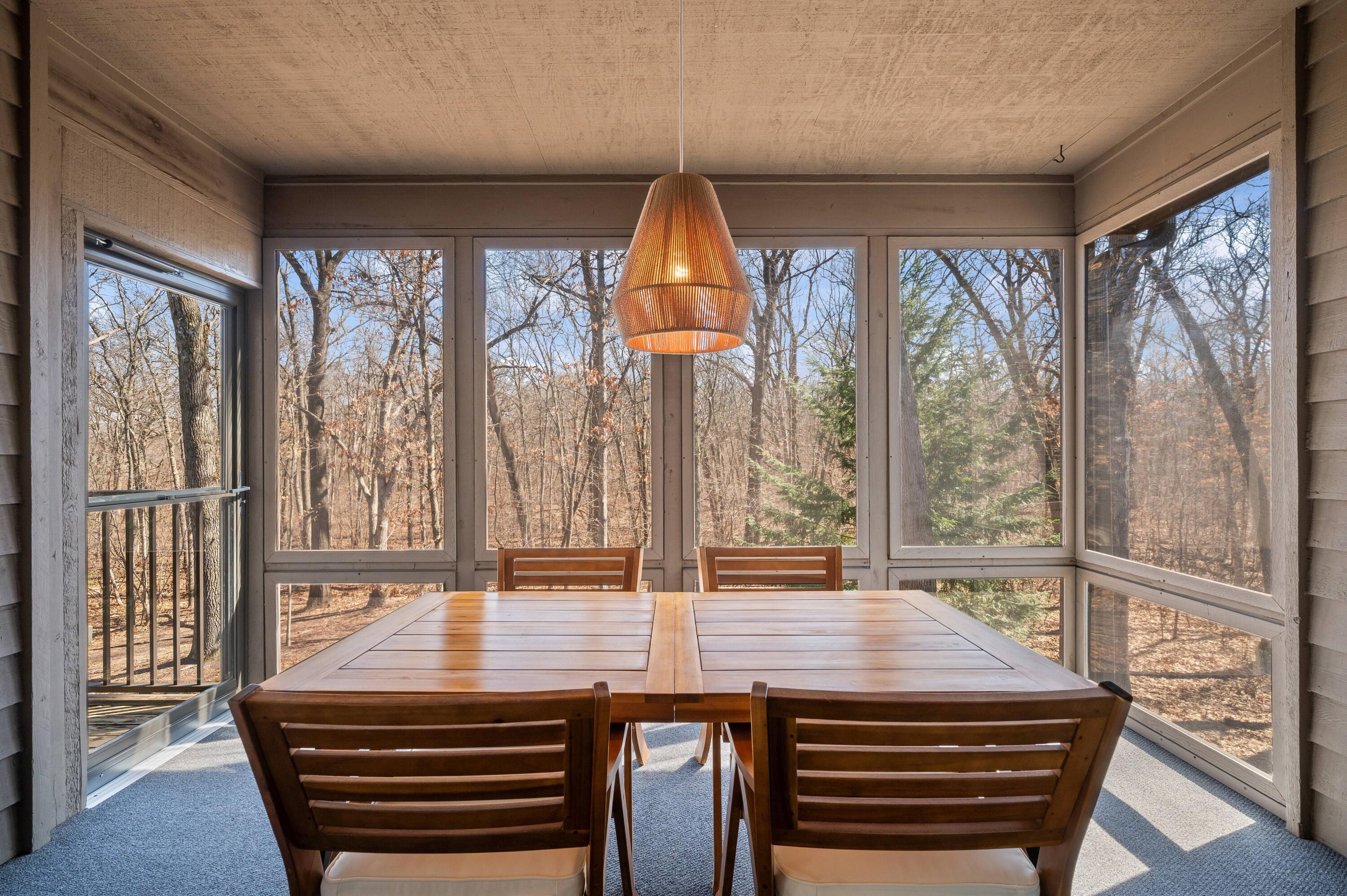 1501 W Water Street 61