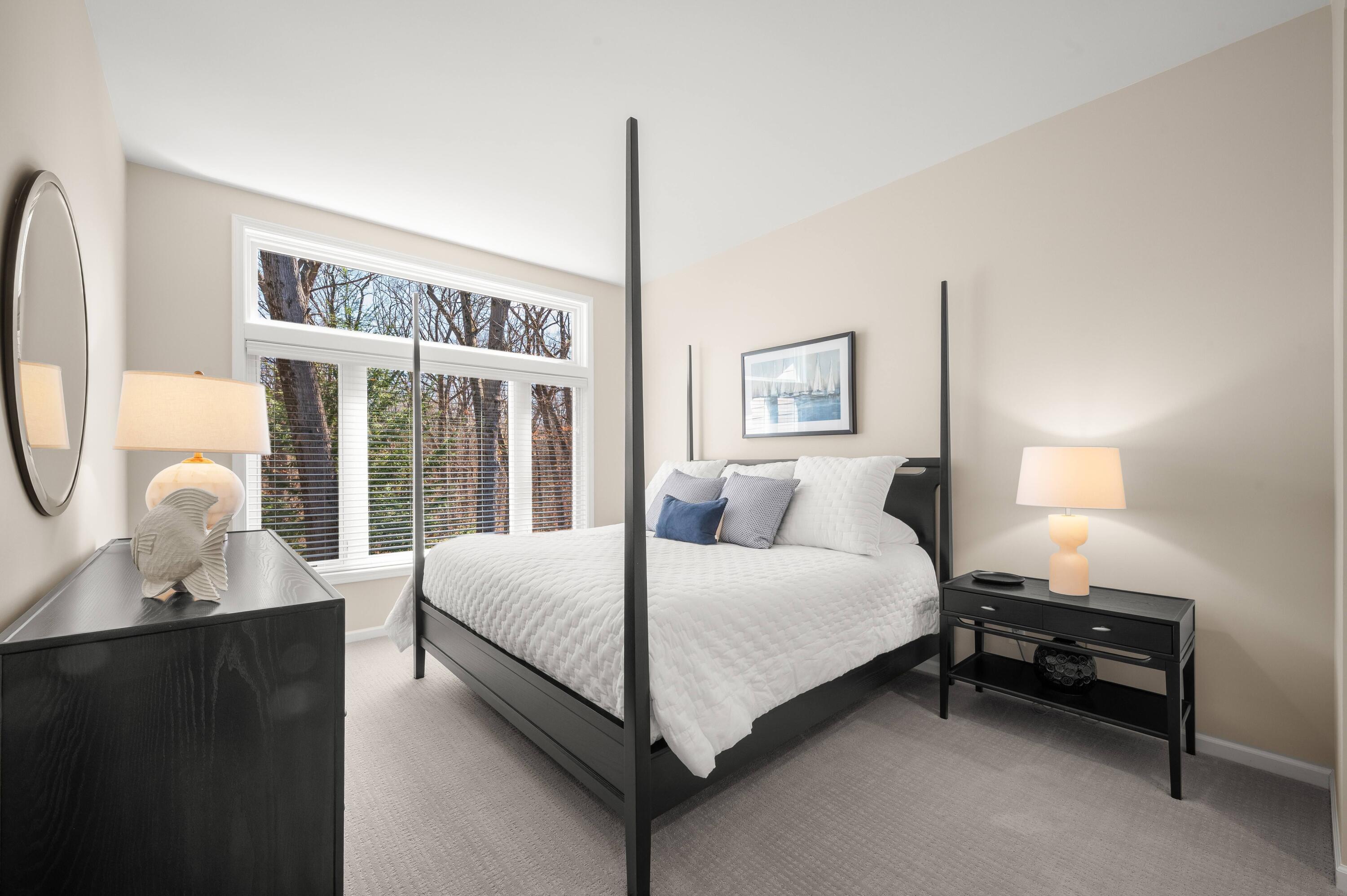 1501 W Water Street 61