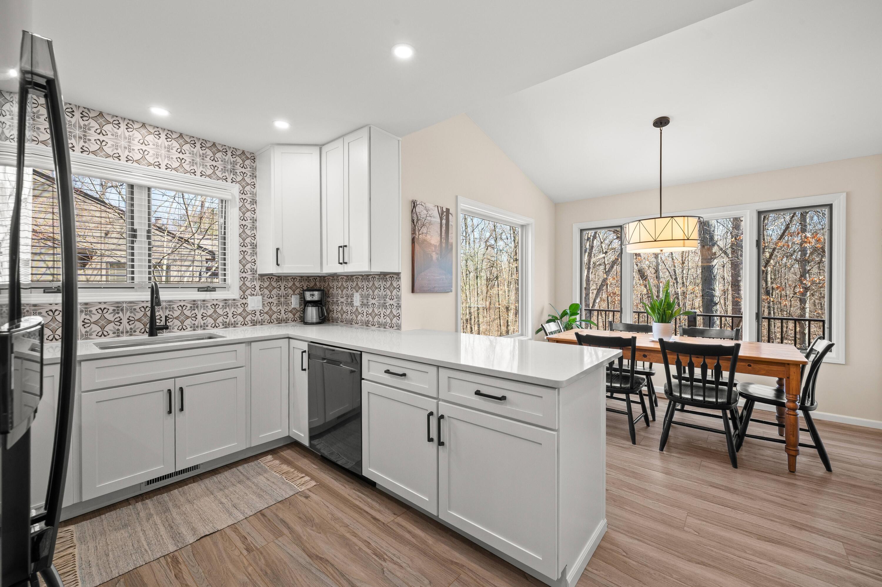 1501 W Water Street 61