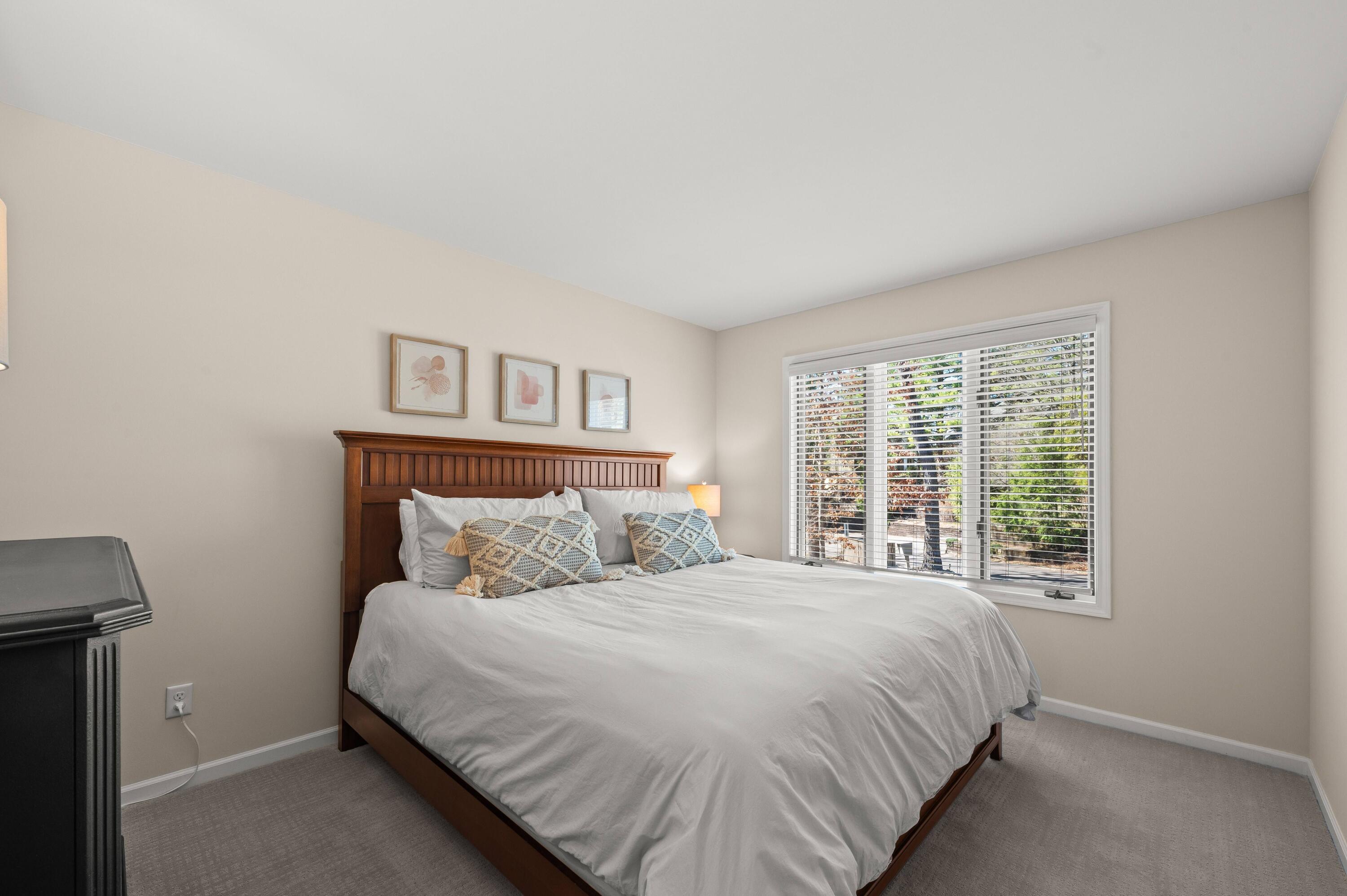 1501 W Water Street 61