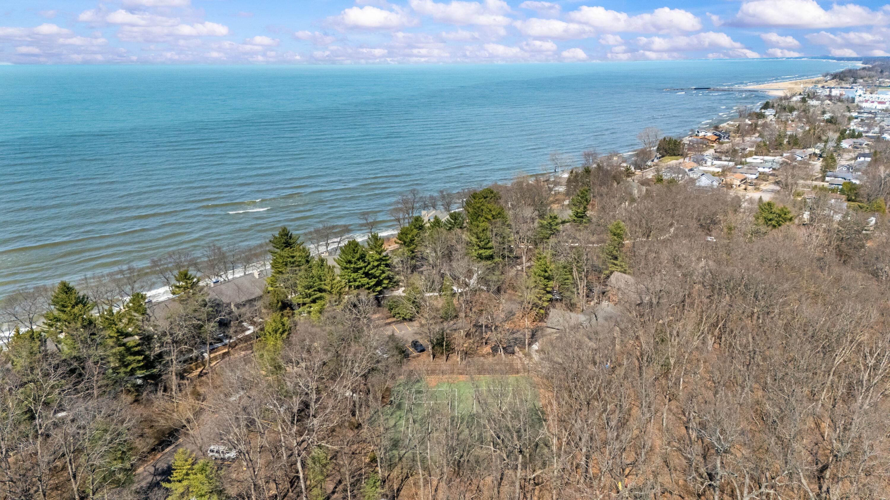 1501 W Water Street 61