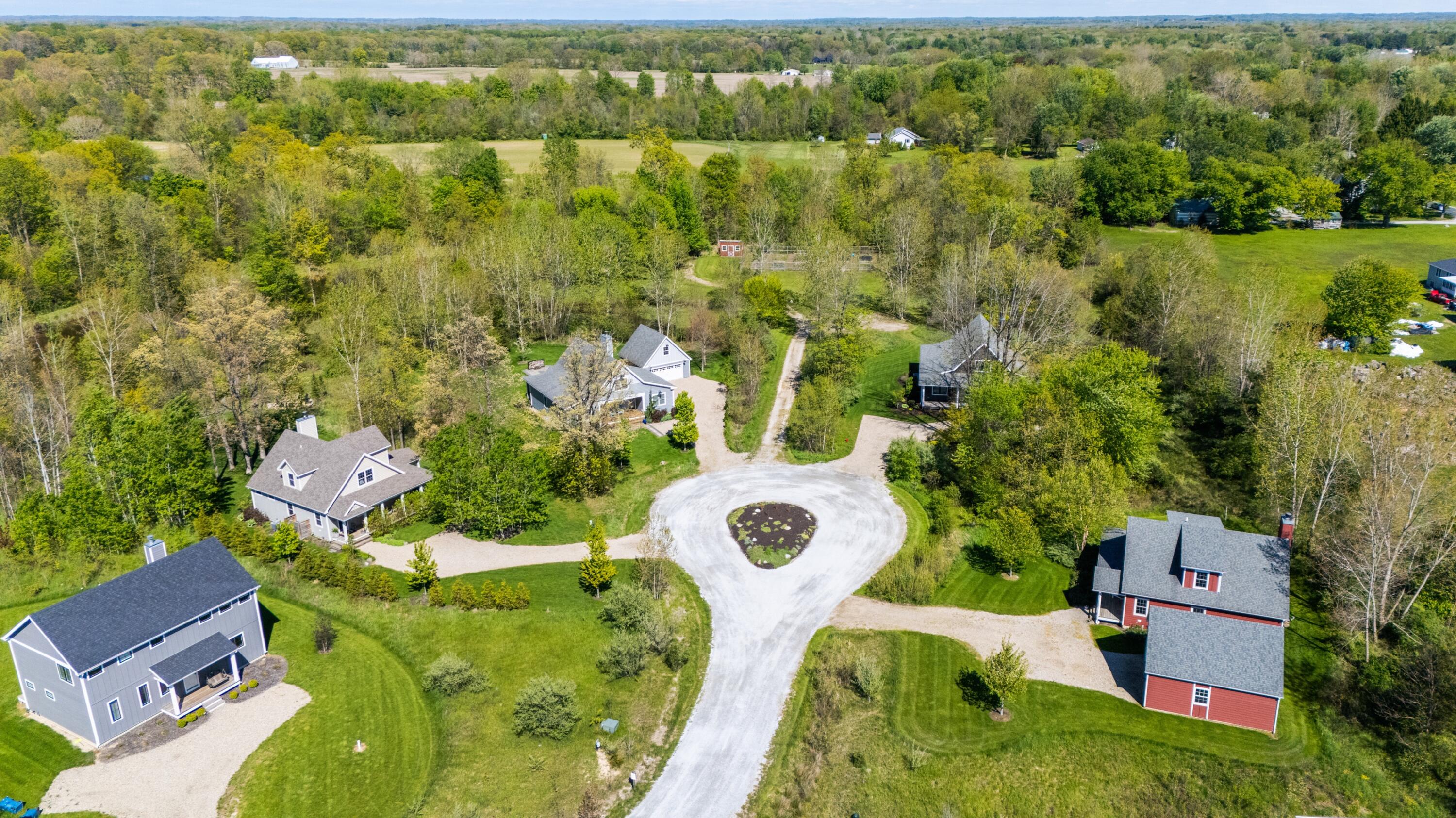 5553 Hidden Pond Lane