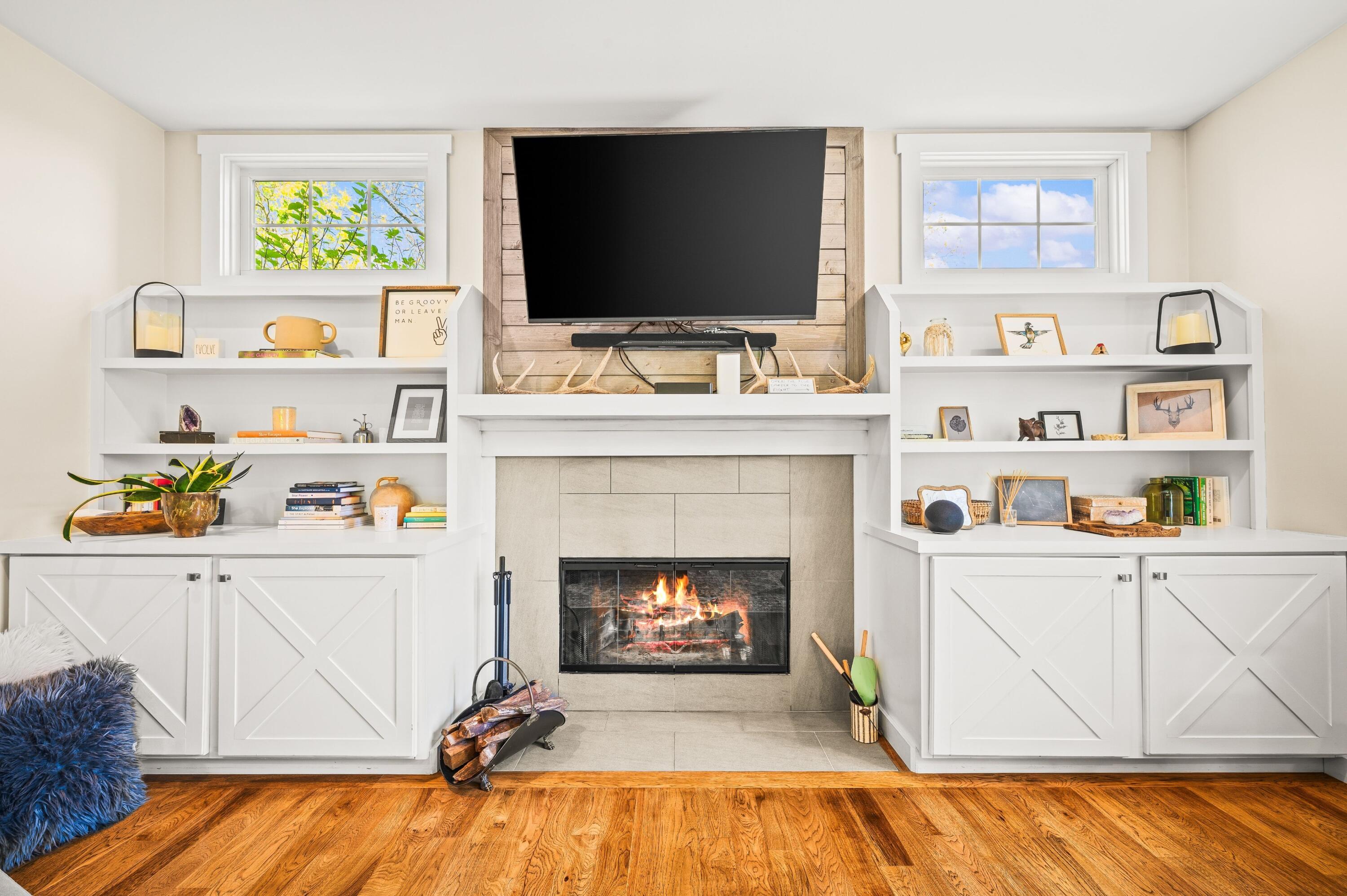 5553 Hidden Pond Lane