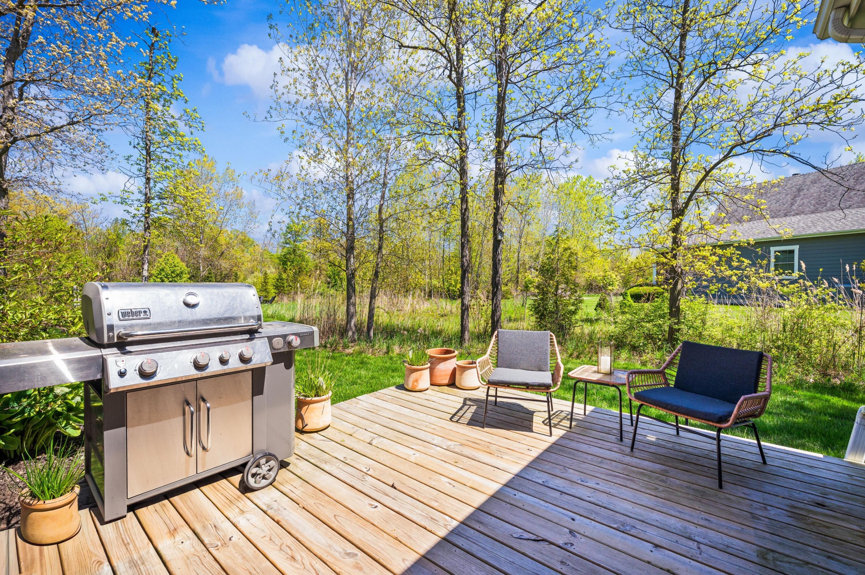 5553 Hidden Pond Lane